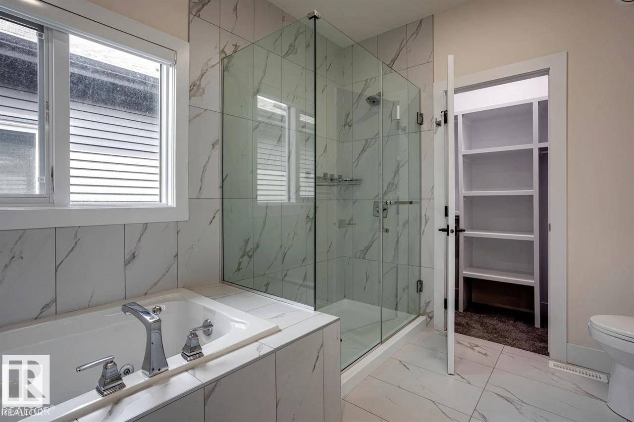 5210 kimball CR W SW, Edmonton