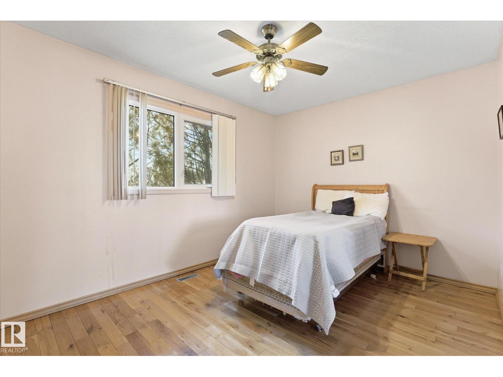 5415 48 ST, Stony Plain