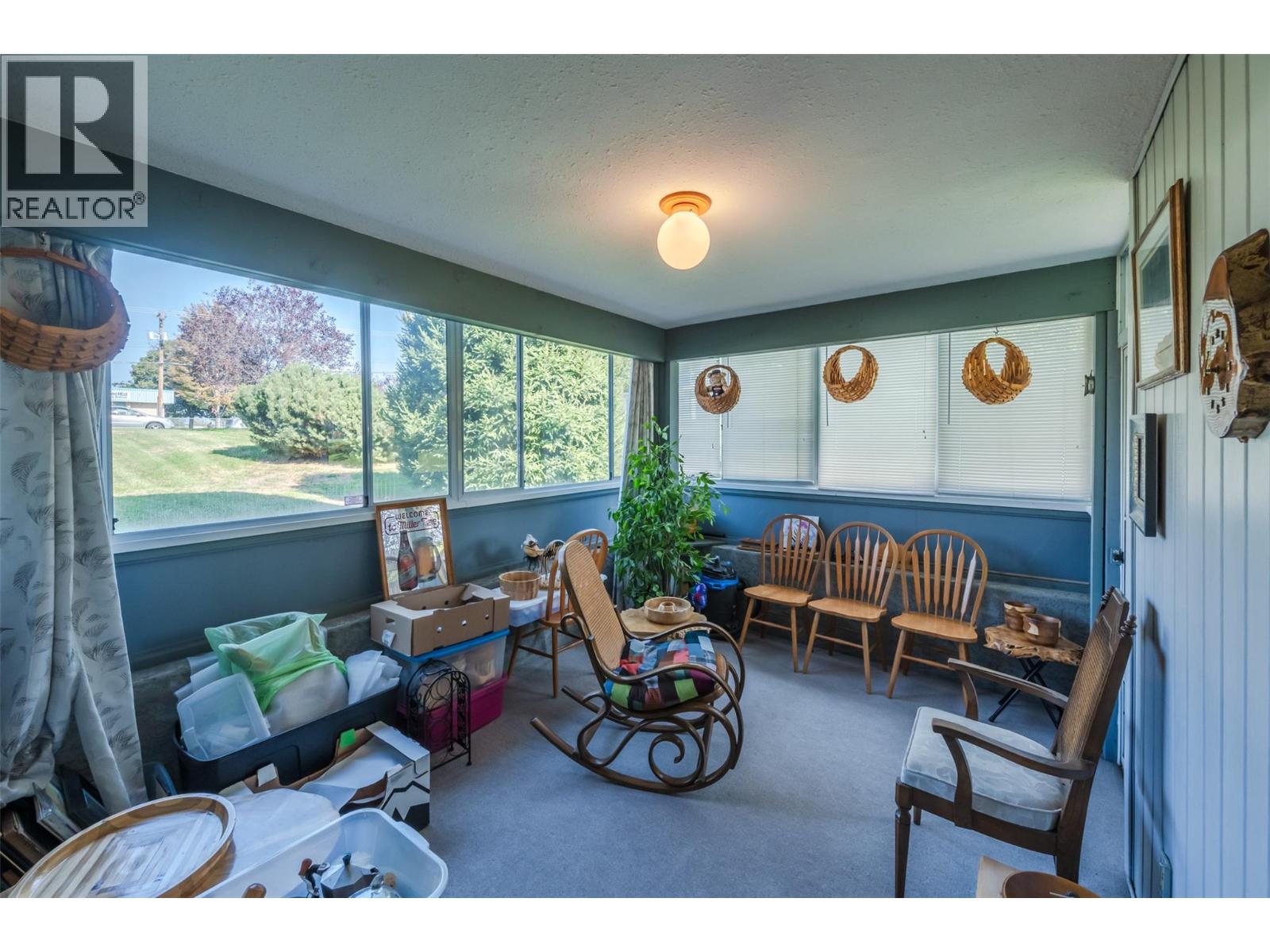 #101 262 Kinney Avenue - 6