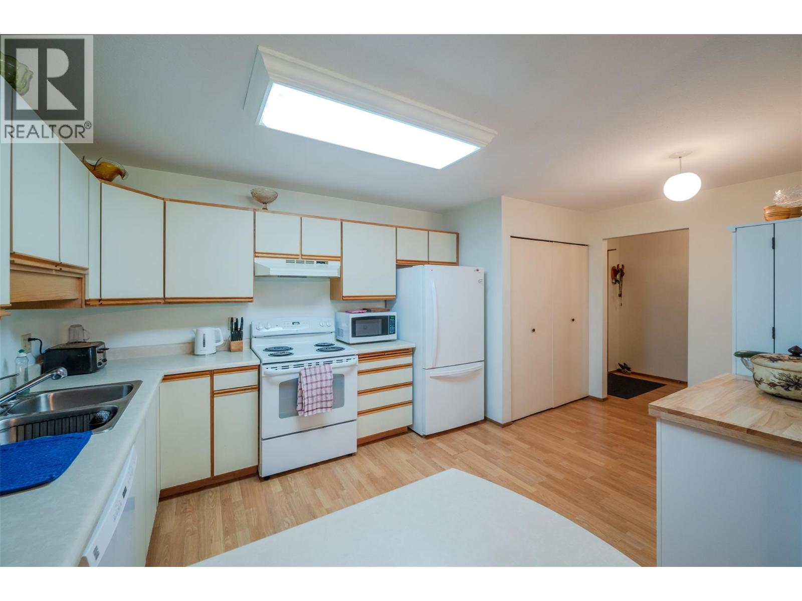 262 Kinney Avenue Unit# 101, Penticton