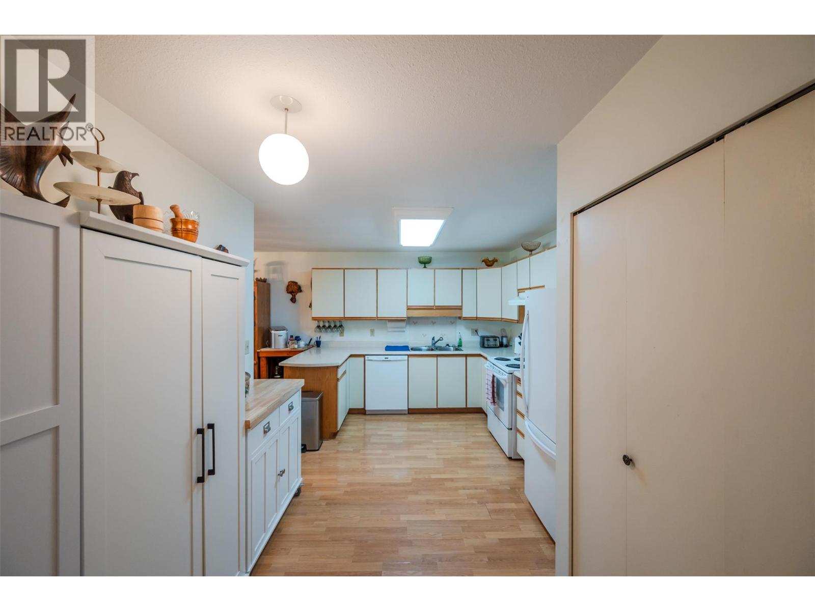 262 Kinney Avenue Unit# 101, Penticton