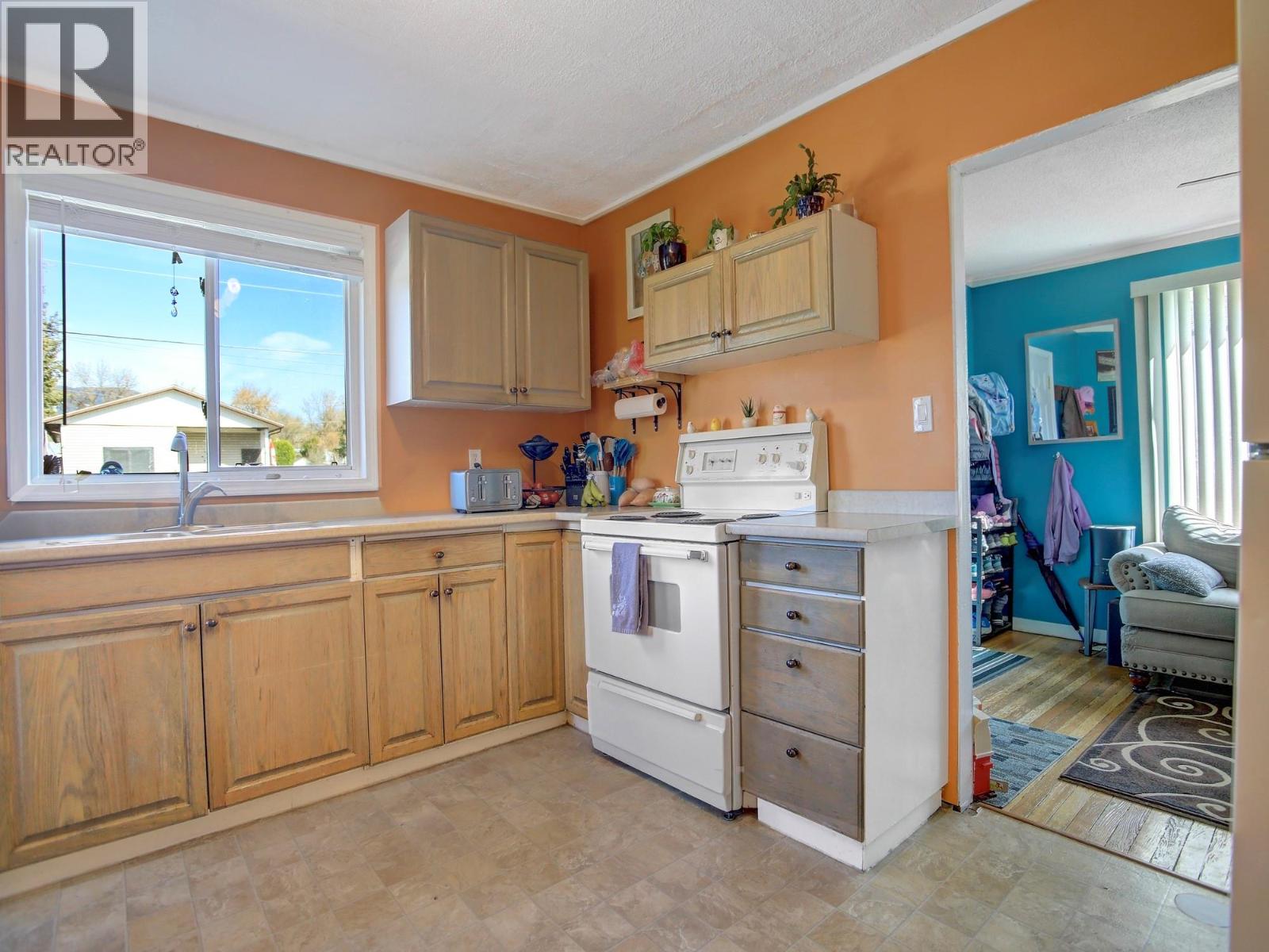 1802 31 Street, Vernon