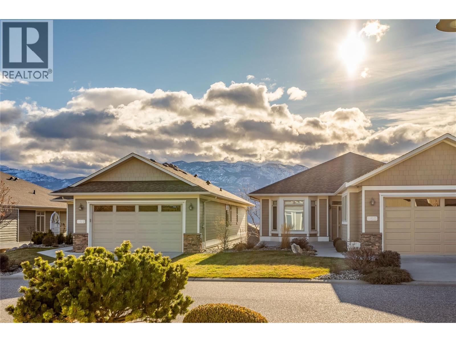 153 4035 Gellatly Road South, West Kelowna