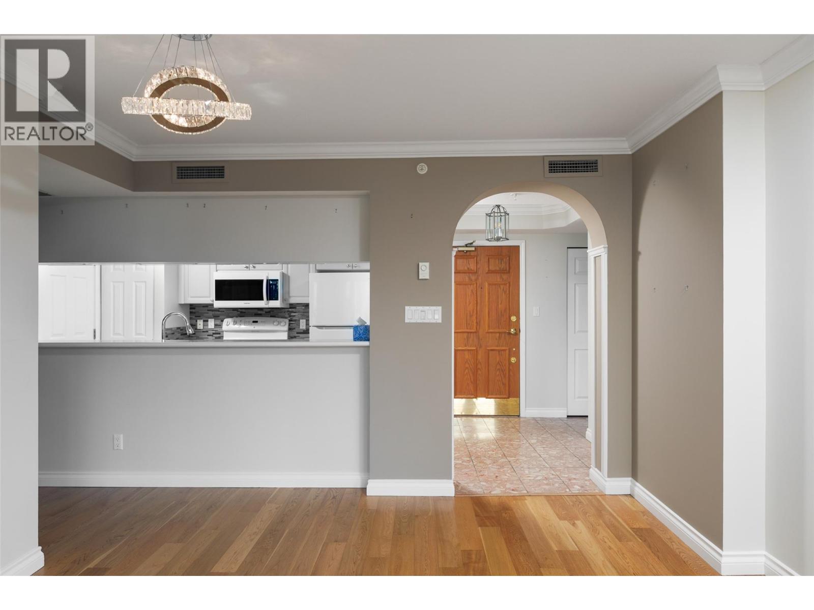 1160 Sunset Drive Unit# 505, Kelowna