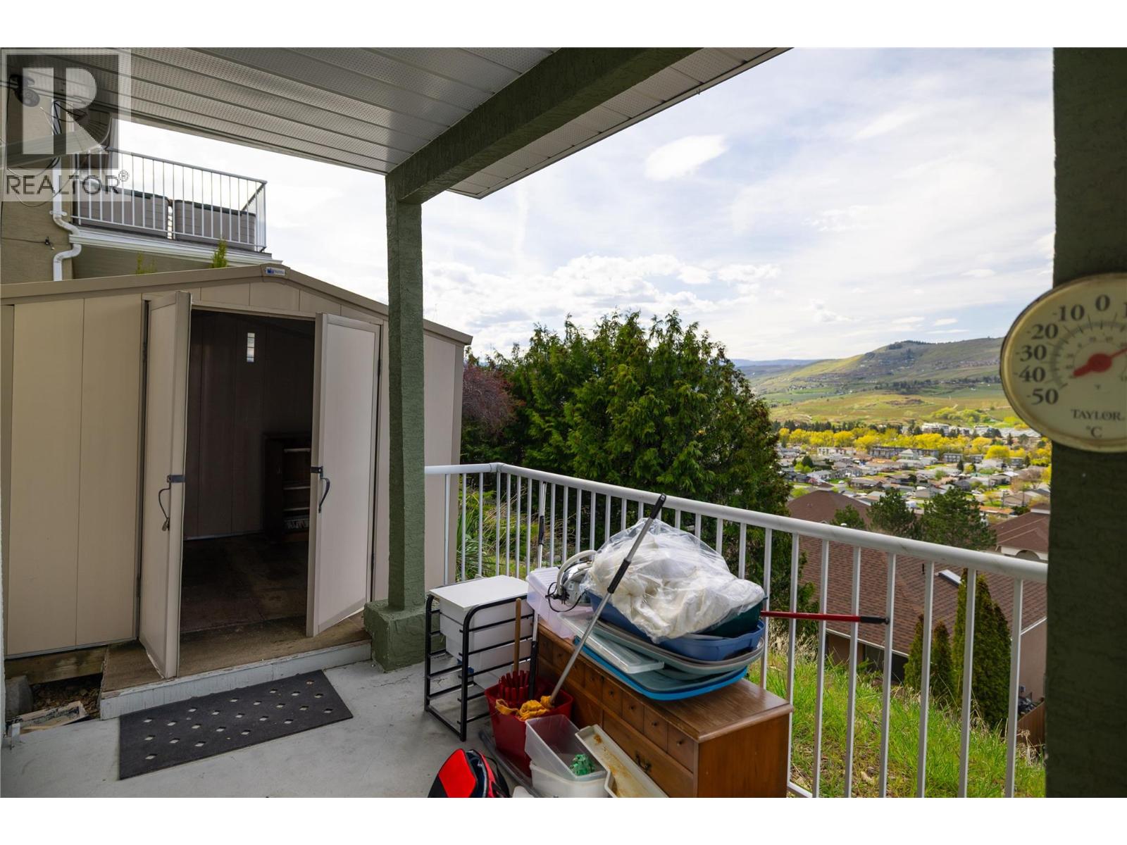 4805 Valleyview Place, Vernon
