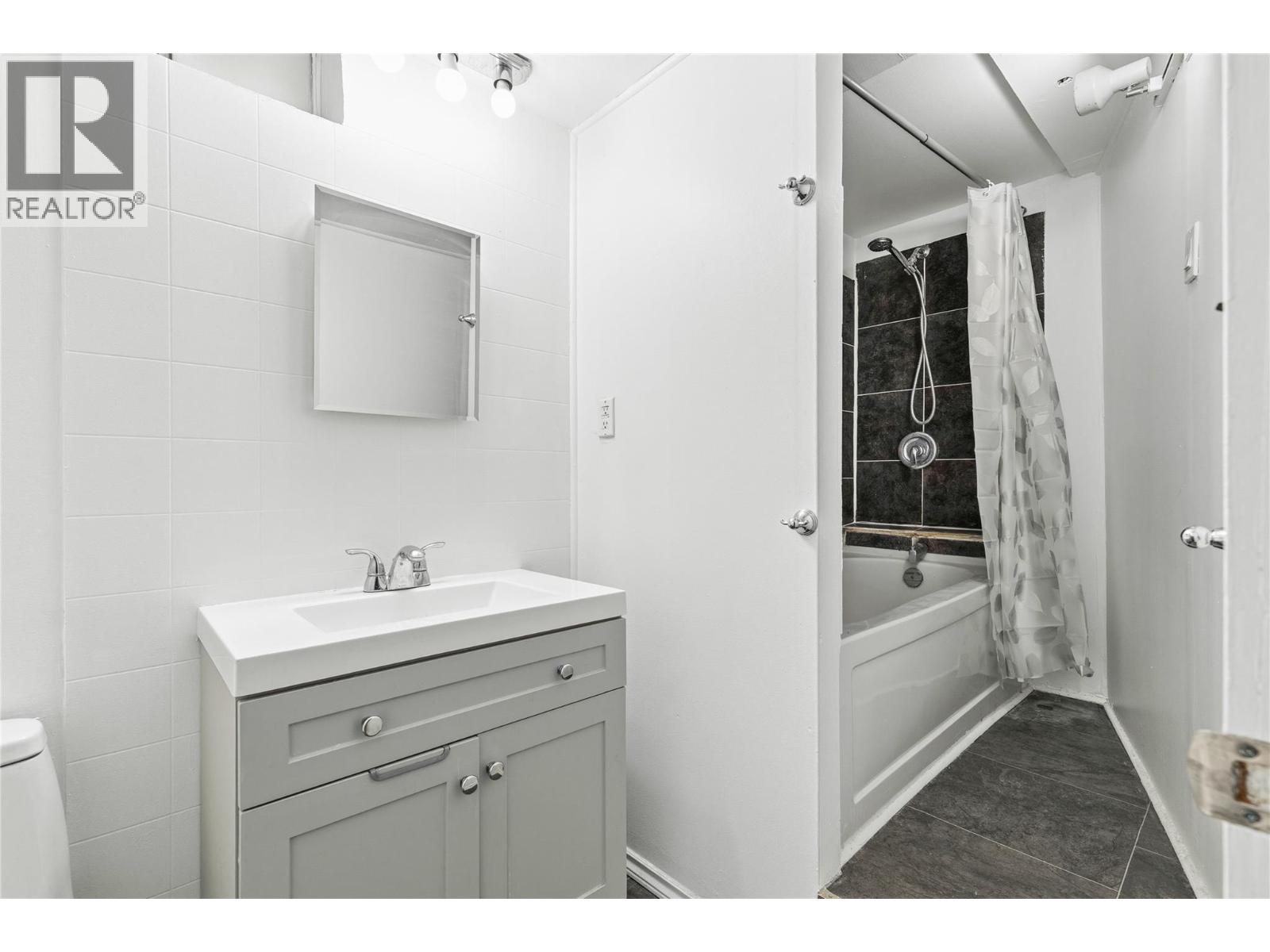 3503 20 Avenue, Vernon