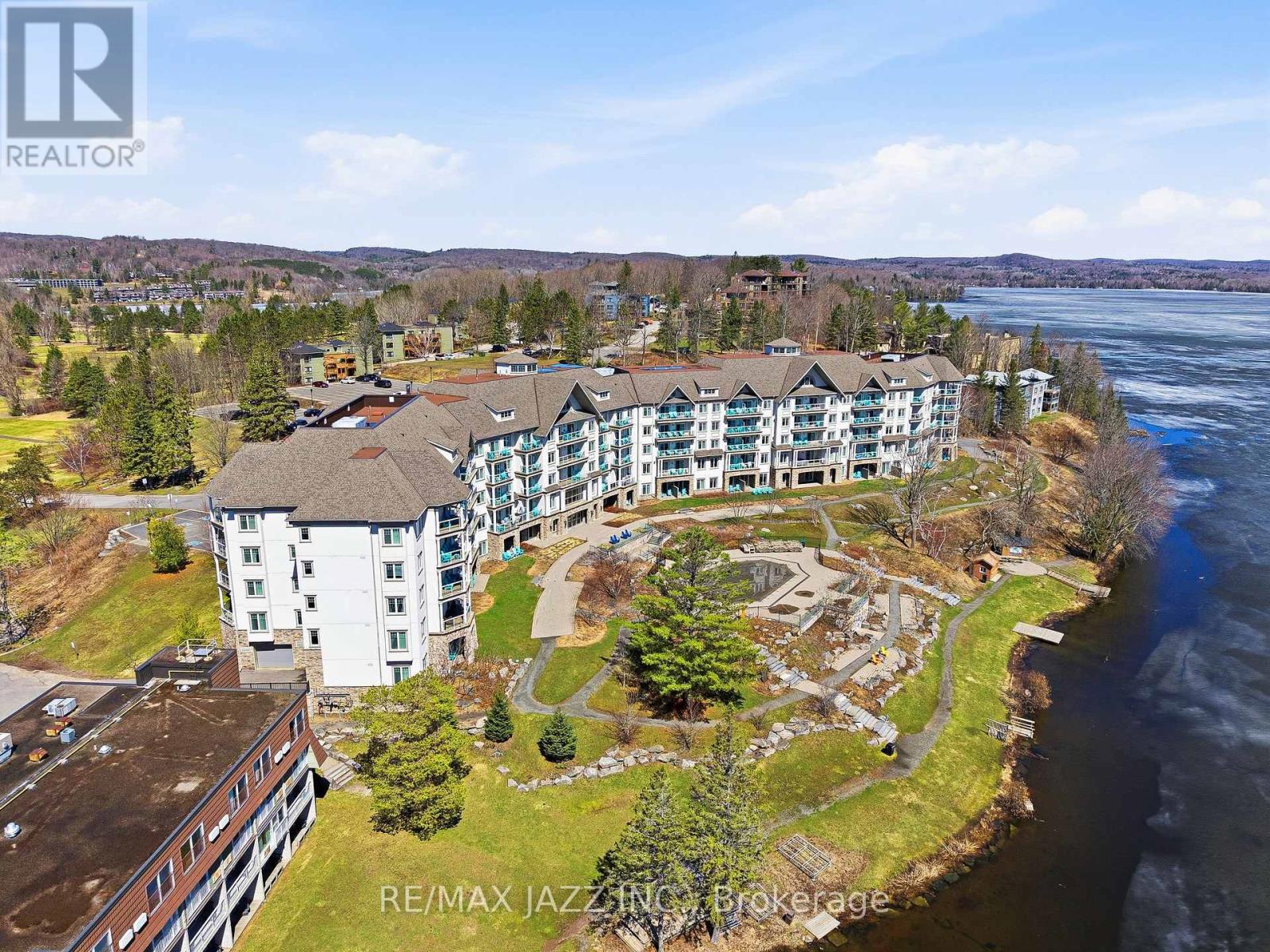 119 - 25 PEN LAKE POINT ROAD — photo 36