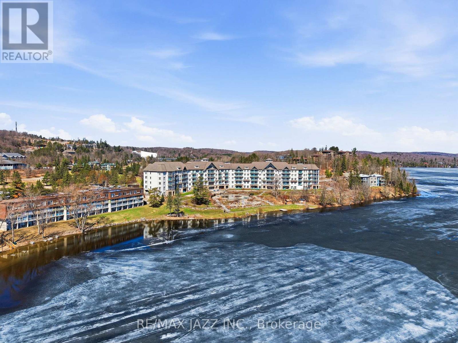 119 - 25 PEN LAKE POINT ROAD — photo 42