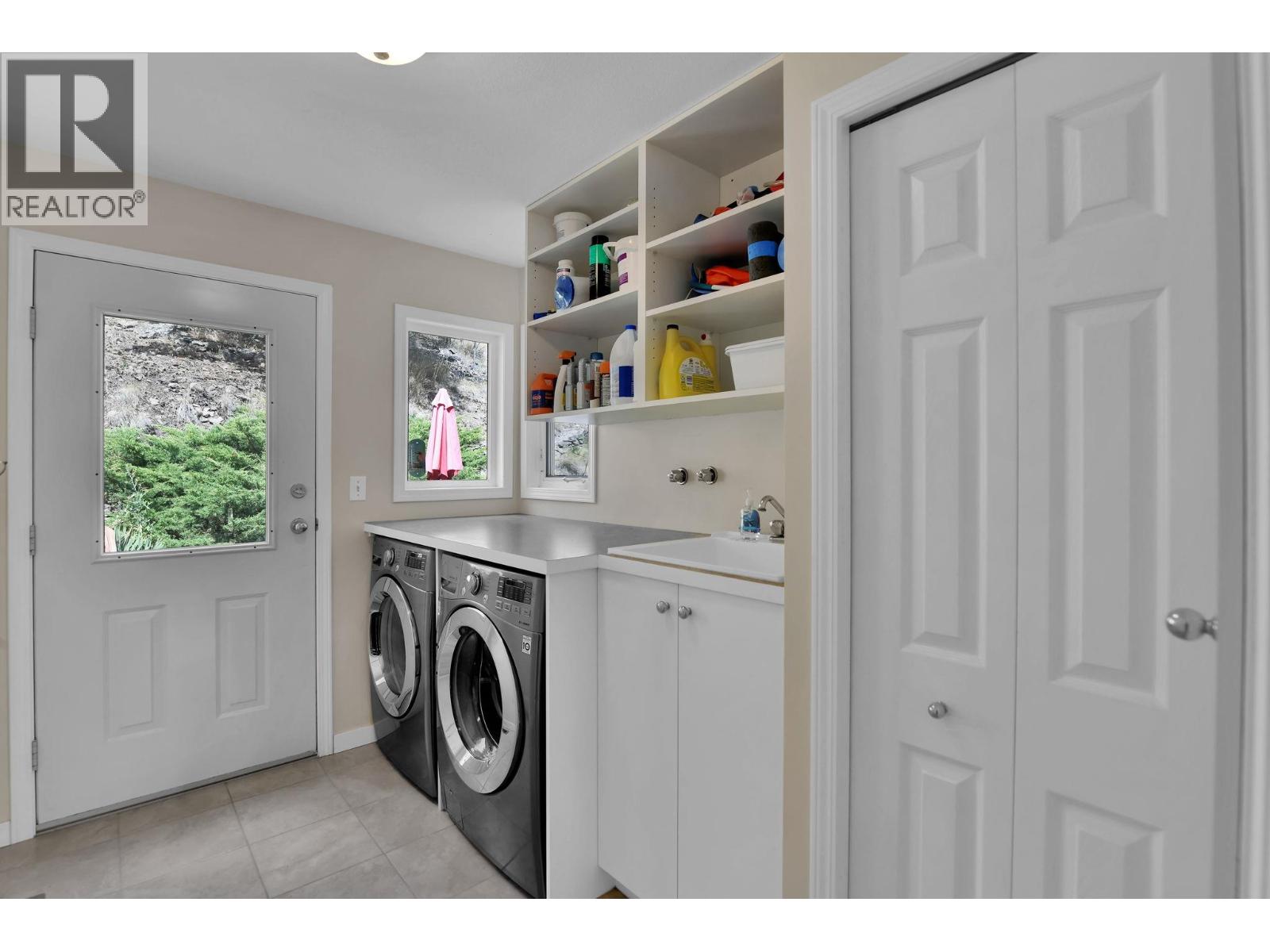 115 Par Boulevard, Kaleden