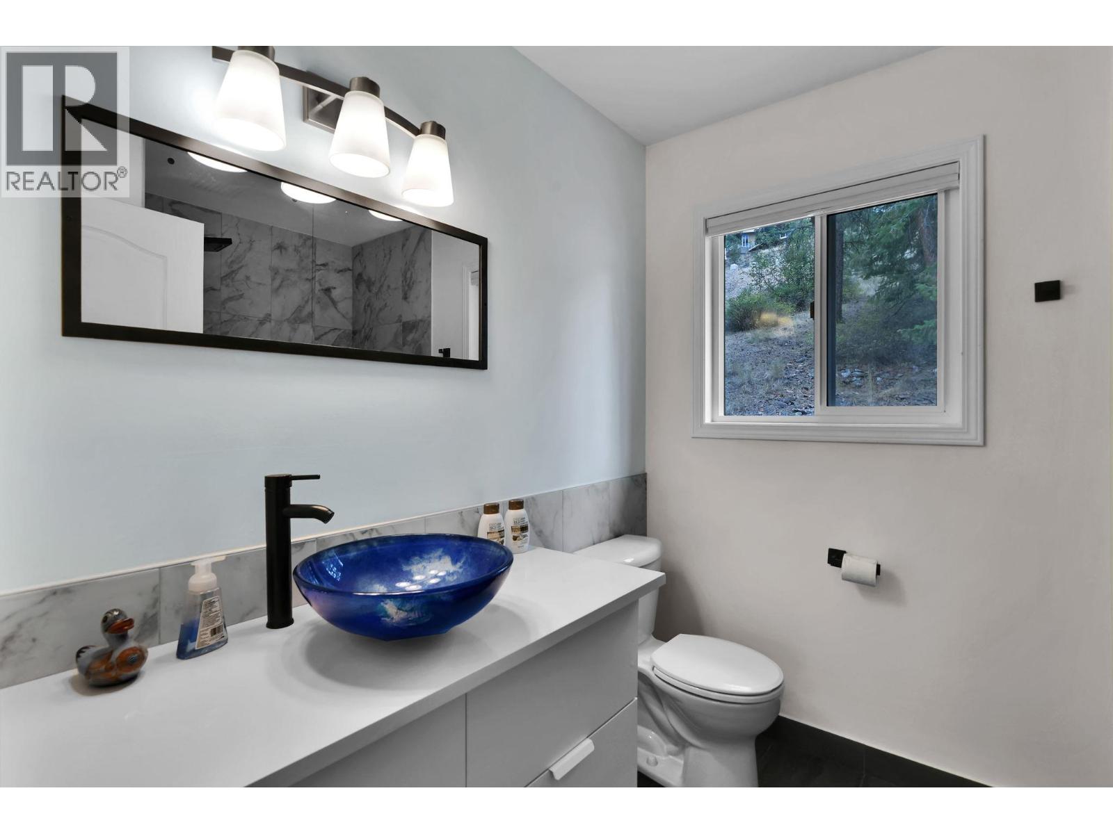 115 Par Boulevard, Kaleden