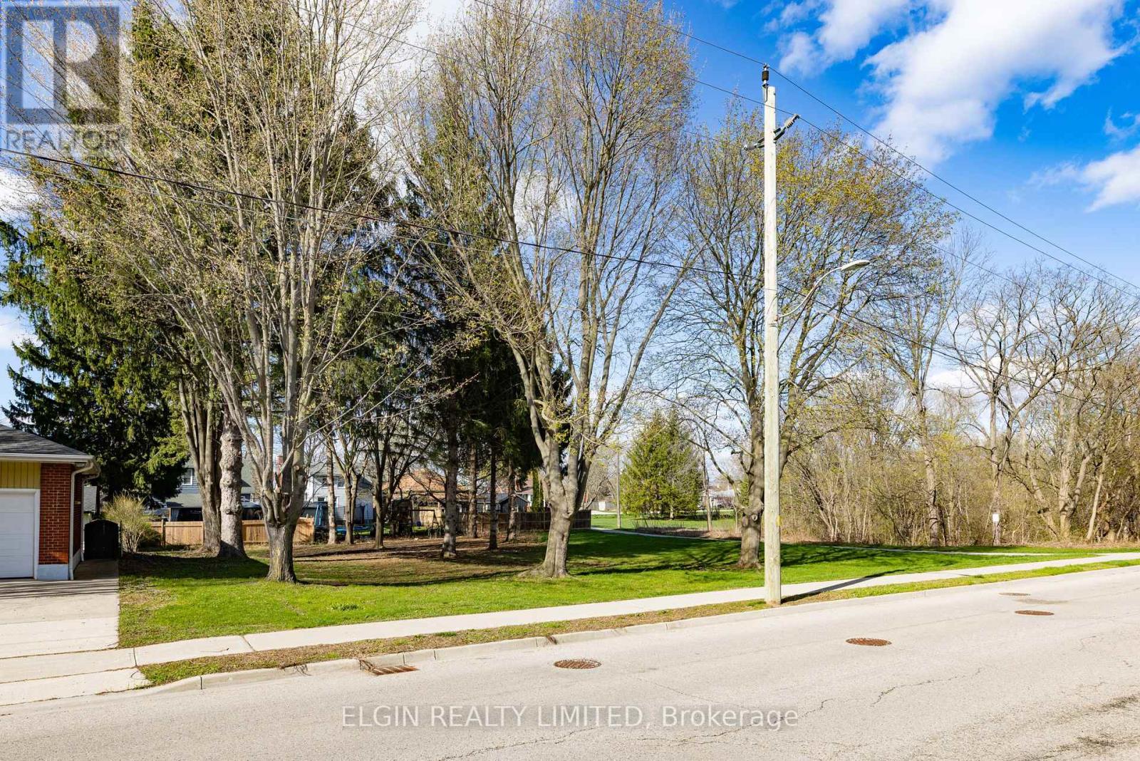 94 CHESTNUT STREET — photo 9