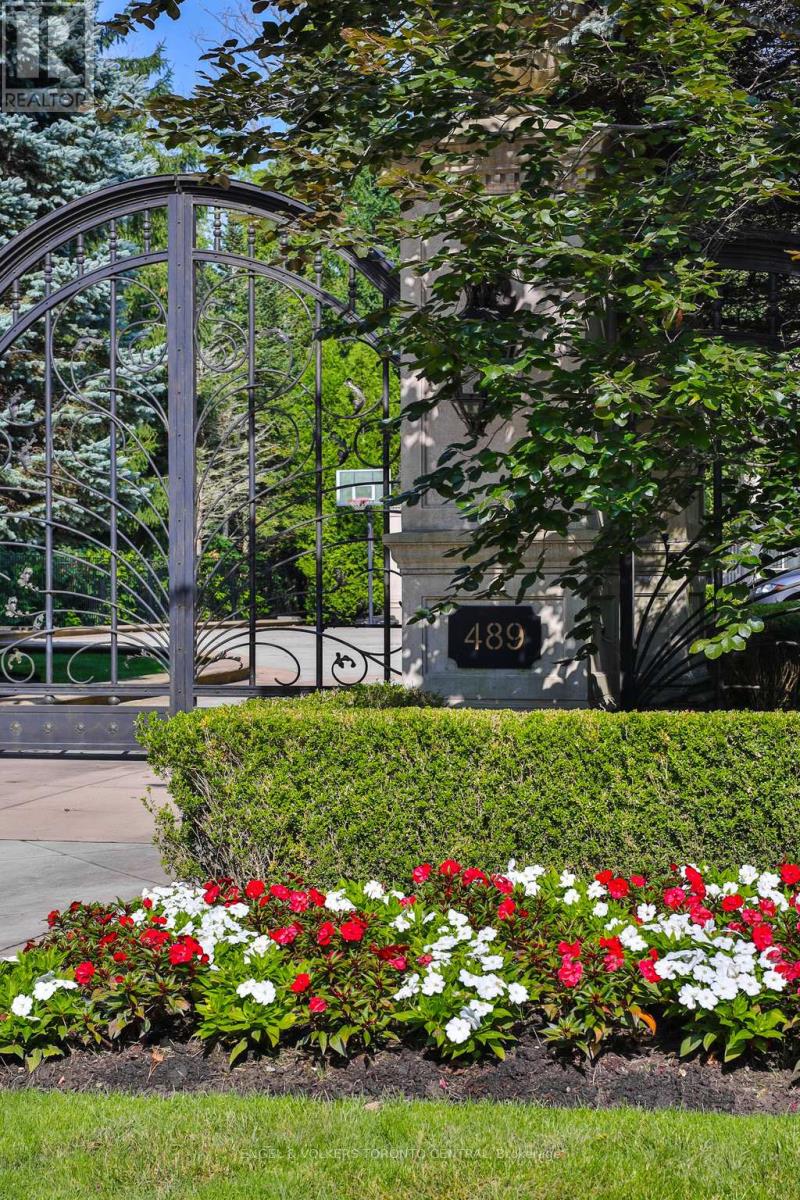 489 LAKESHORE ROAD E - 2