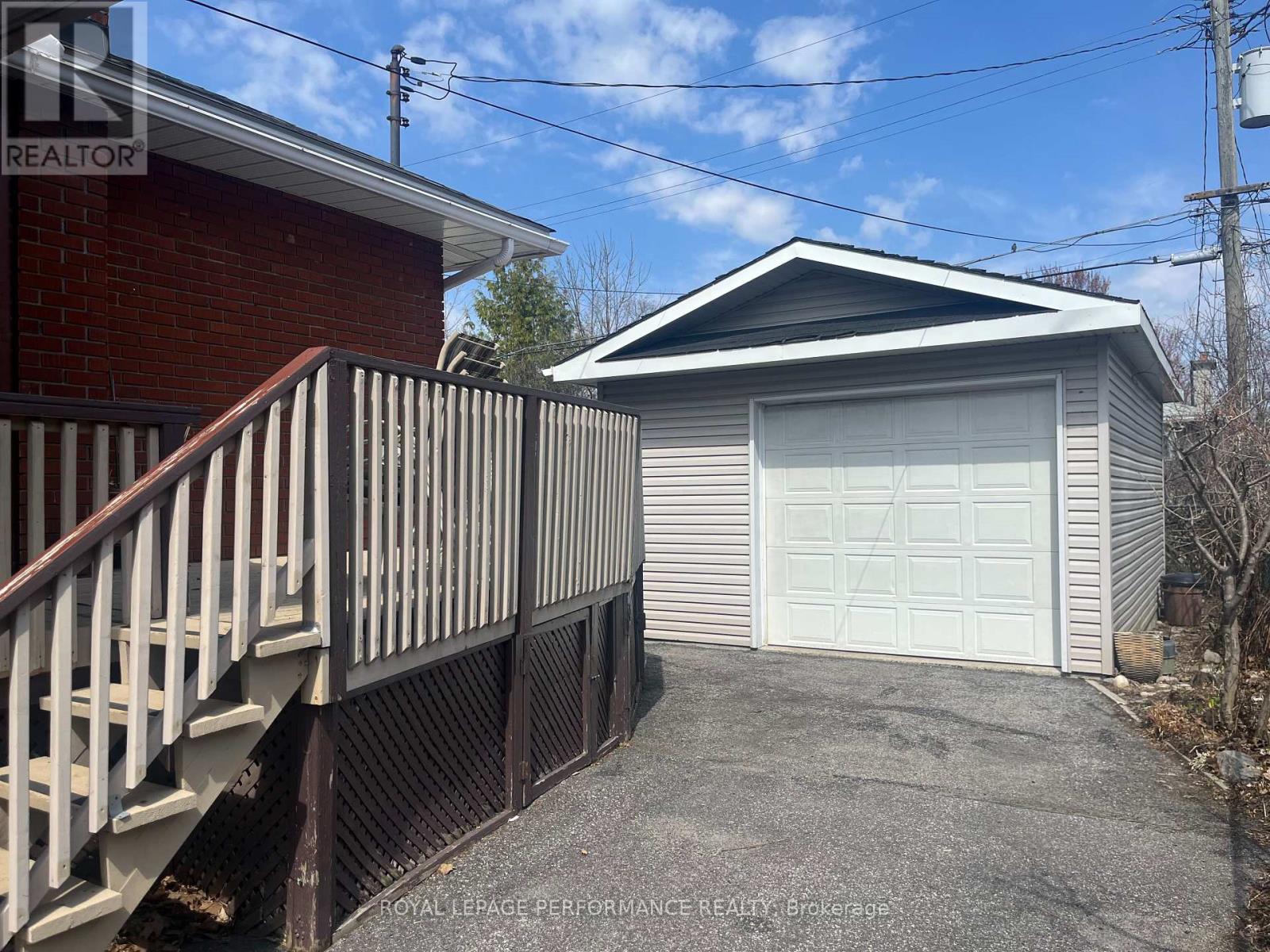 1075 SECORD AVENUE - 31