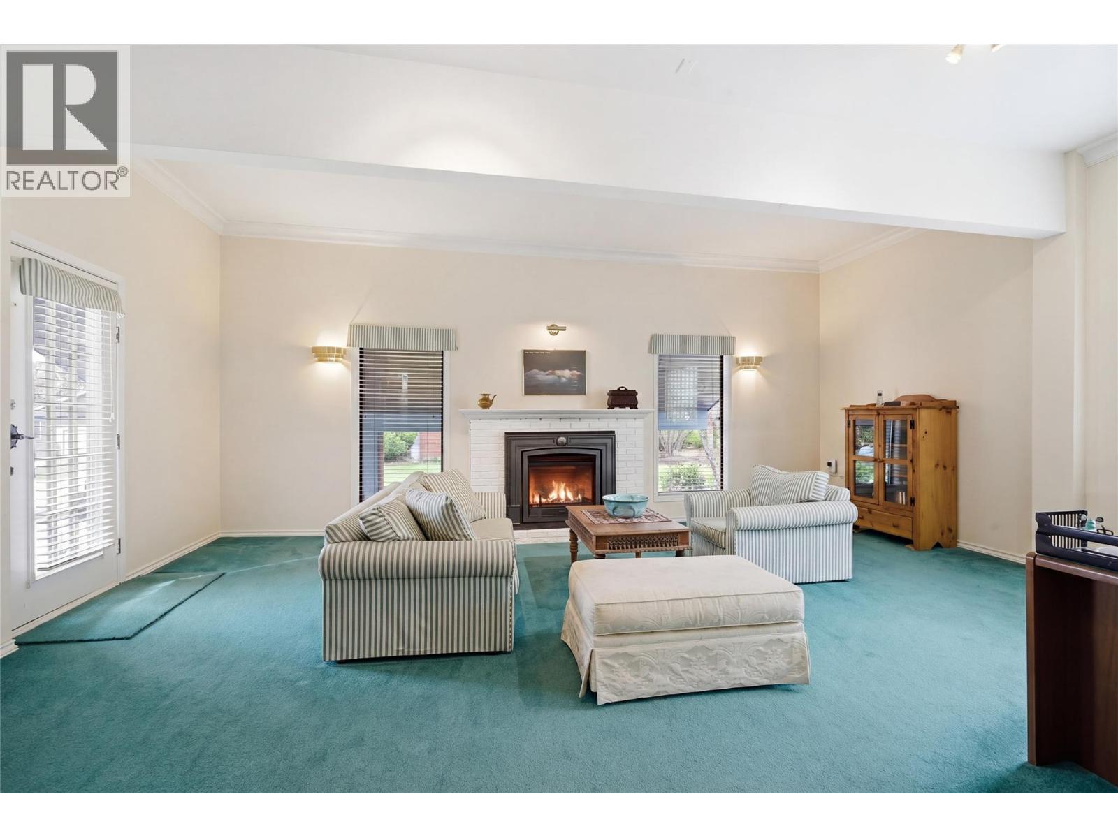 413 Robson Drive - 32