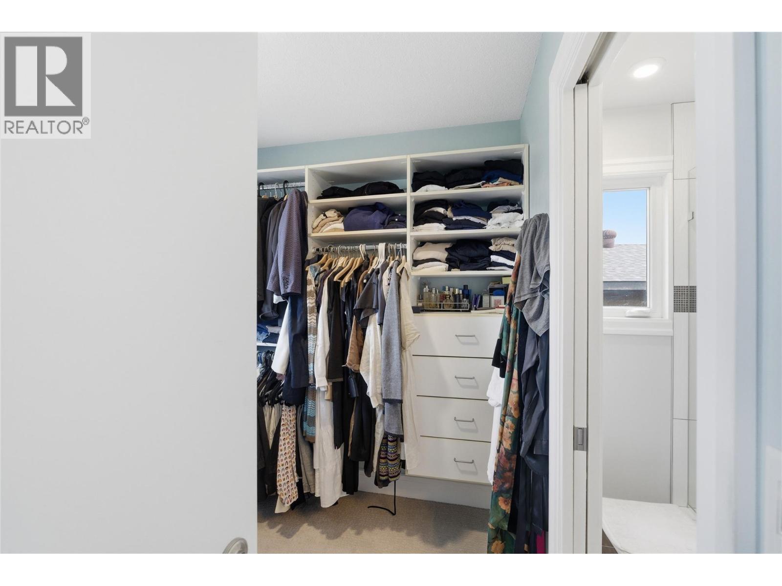 413 Robson Drive - 45