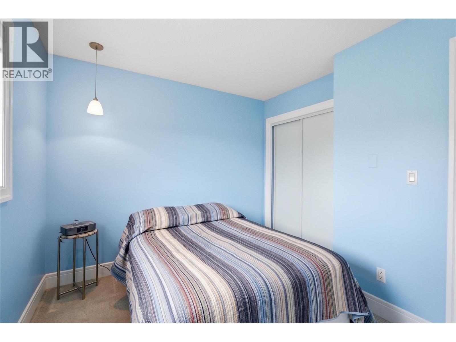 413 Robson Drive - 52