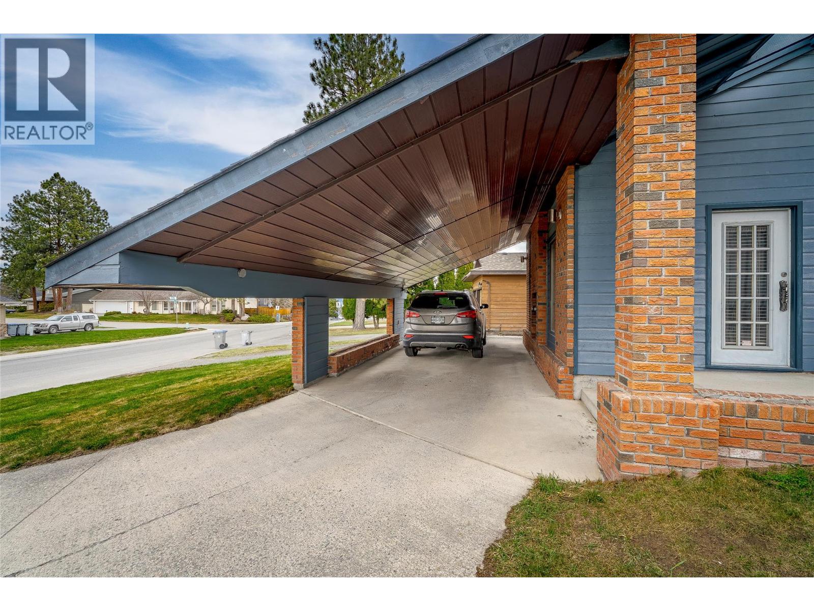 413 Robson Drive - 72