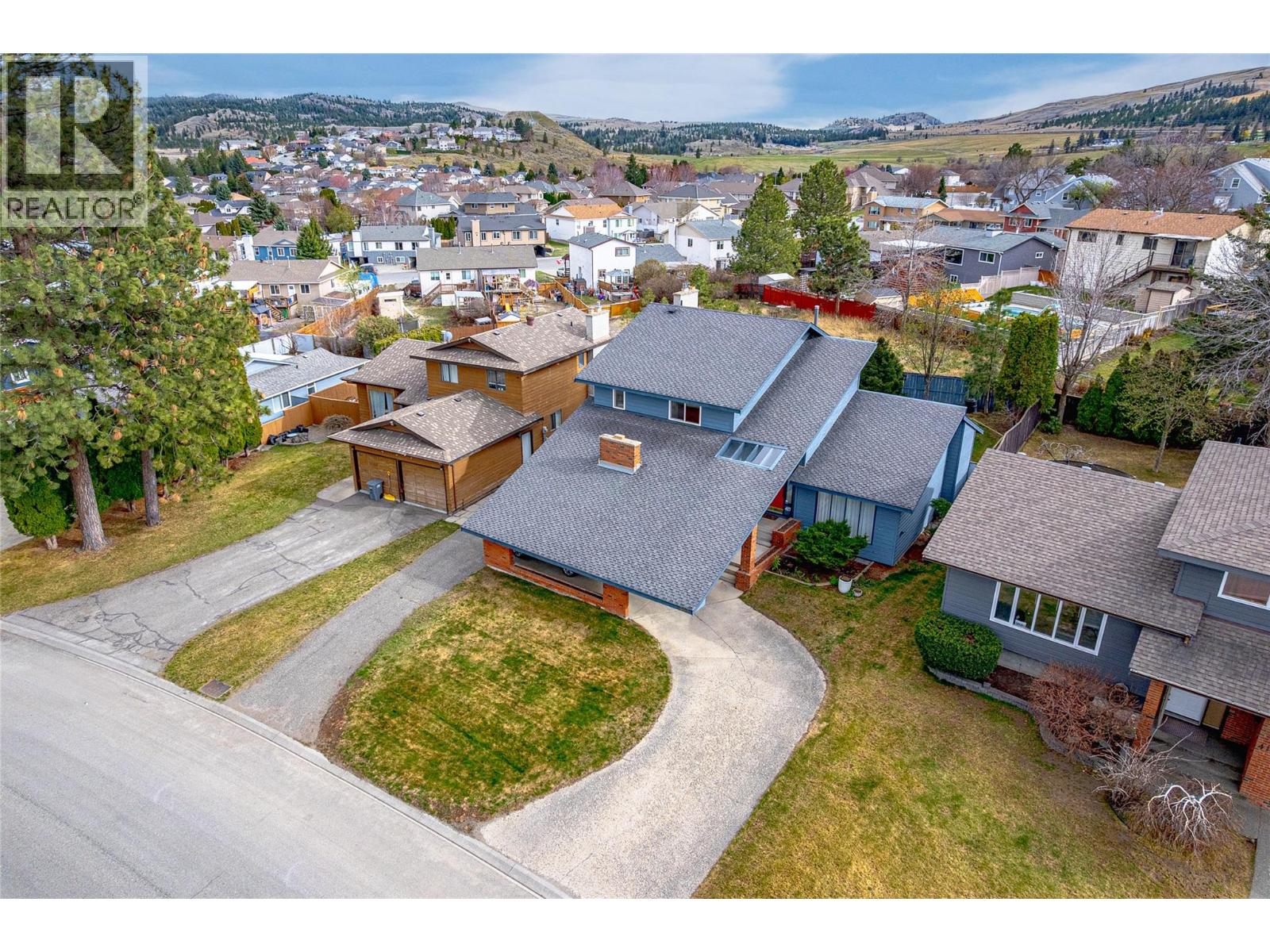 413 Robson Drive - 92