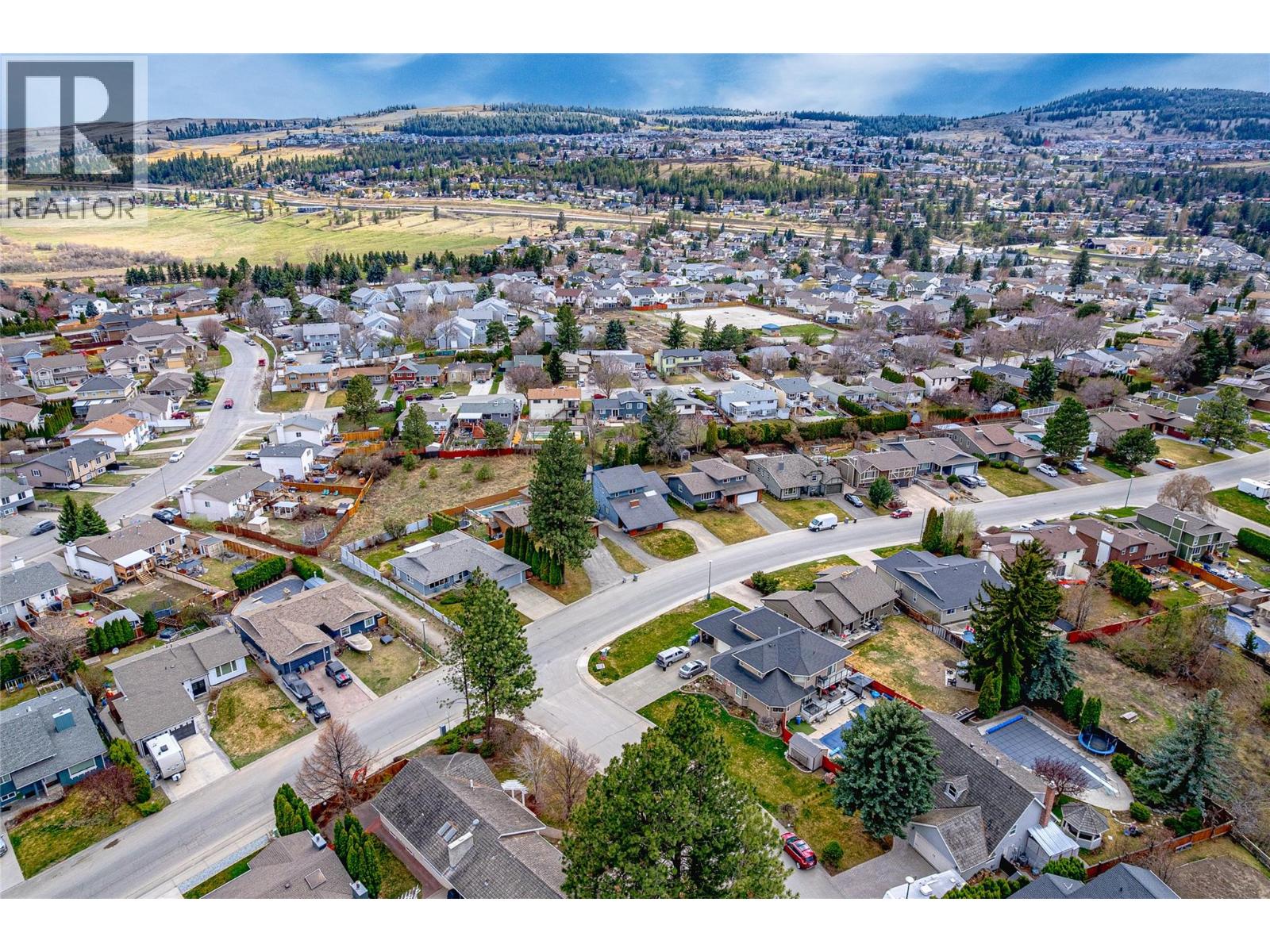 413 Robson Drive - 95