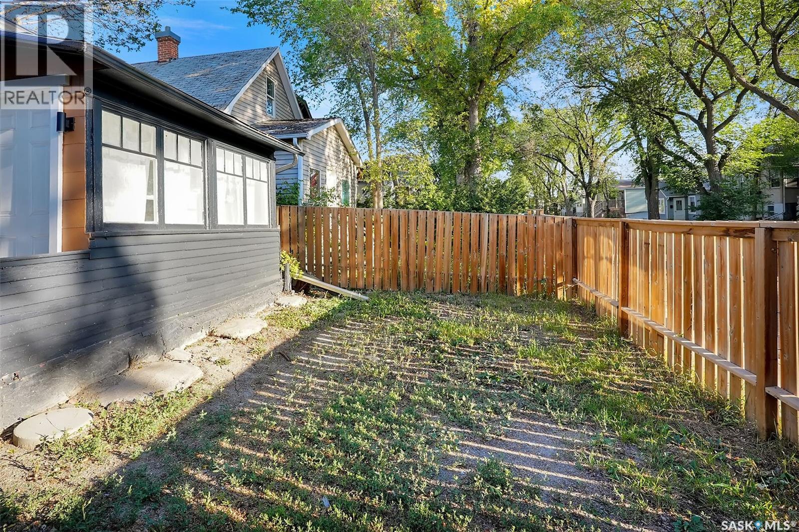 1668 Ottawa STREET - 20