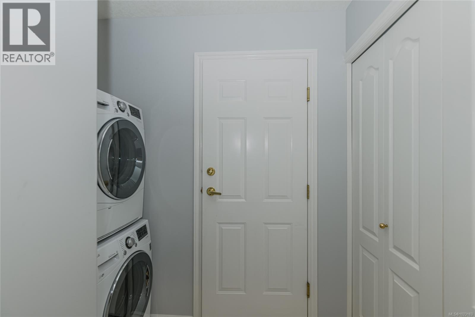 #36 6111 Sayward Rd - 30