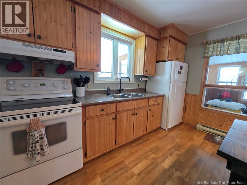 1536 Route 390 — photo 10