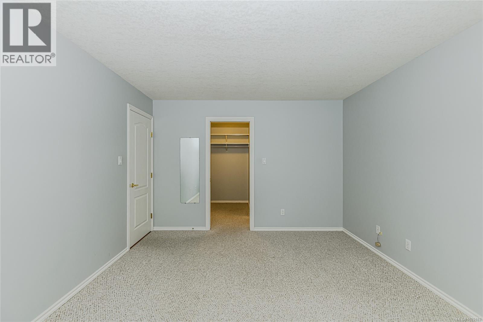 #36 6111 Sayward Rd - 18