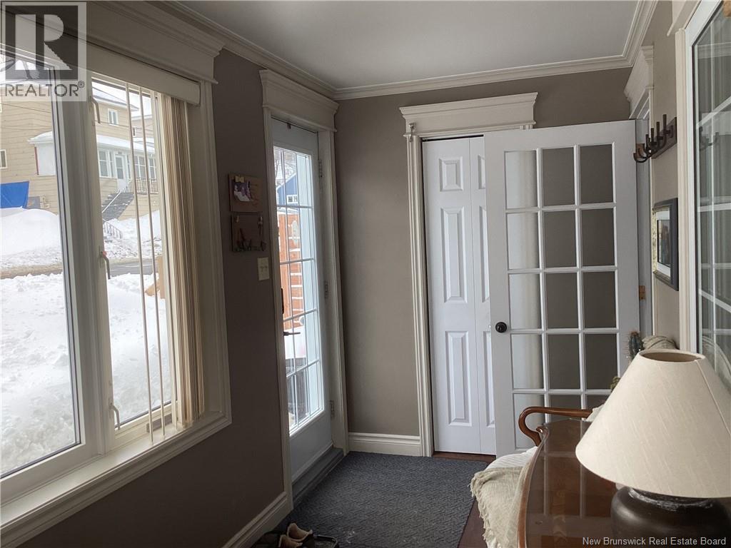 517 VICTORIA STREET - Image 2