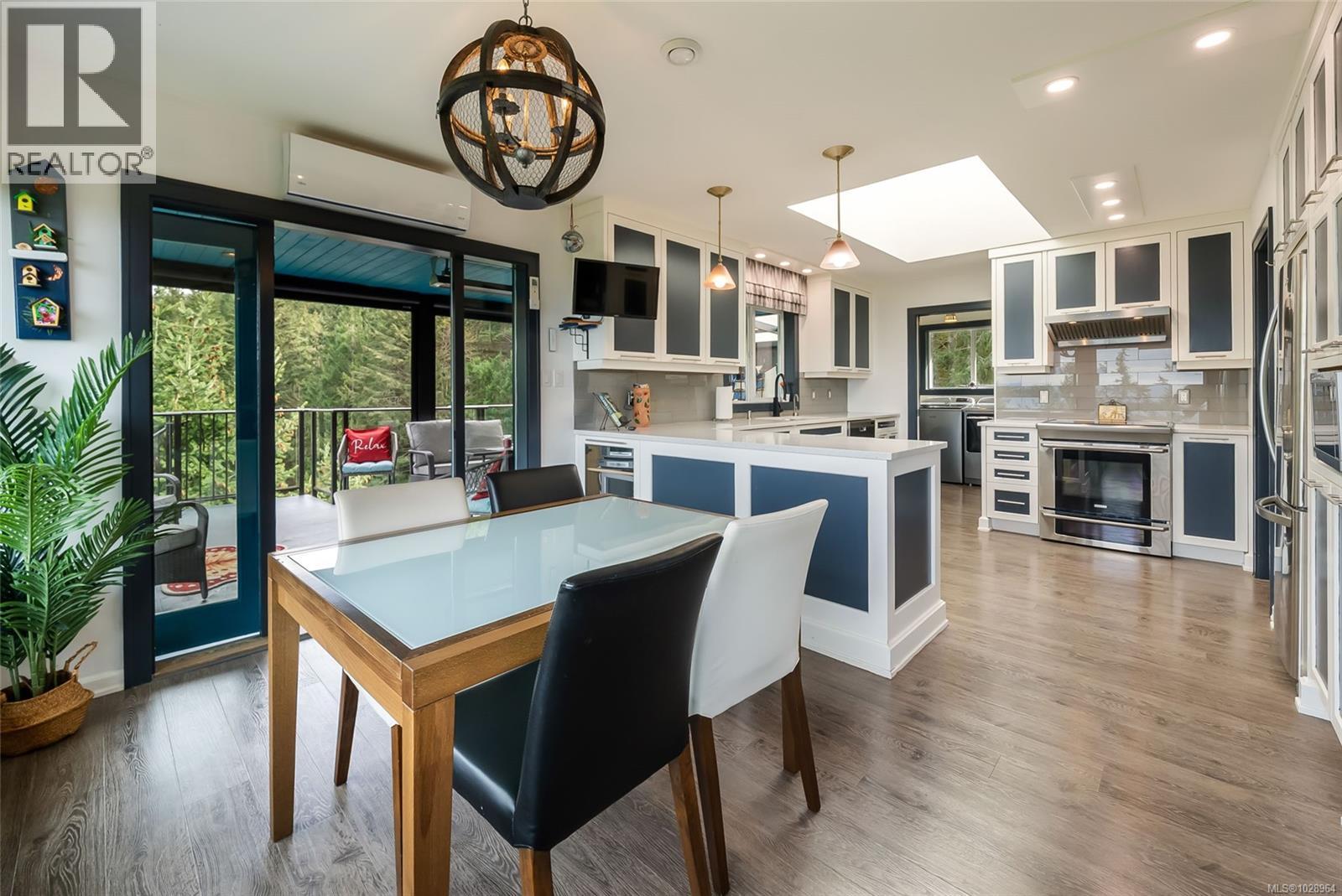 Open Plan Living with a spacious Kitchen