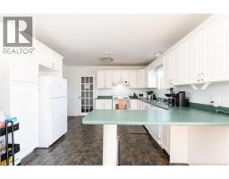 5pc Ensuite bath - 100 Tipperary Street, Shediac, NB E4P2V9 Photo 9