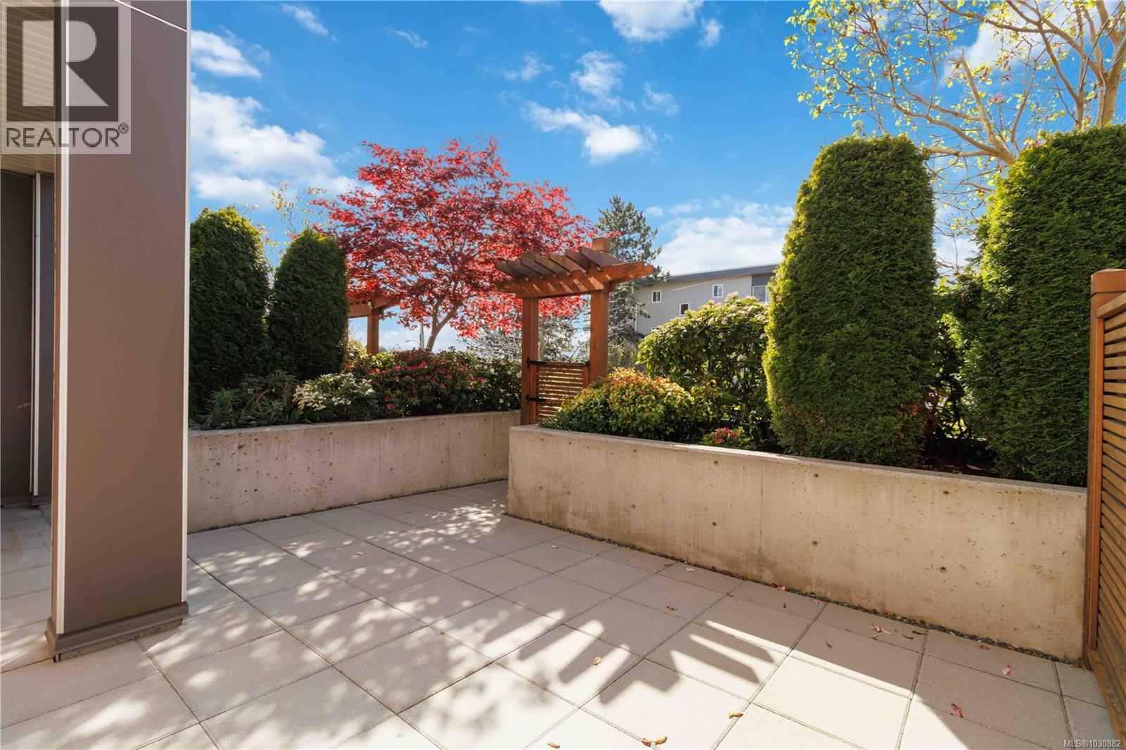 107 1000 Inverness Road, Saanich