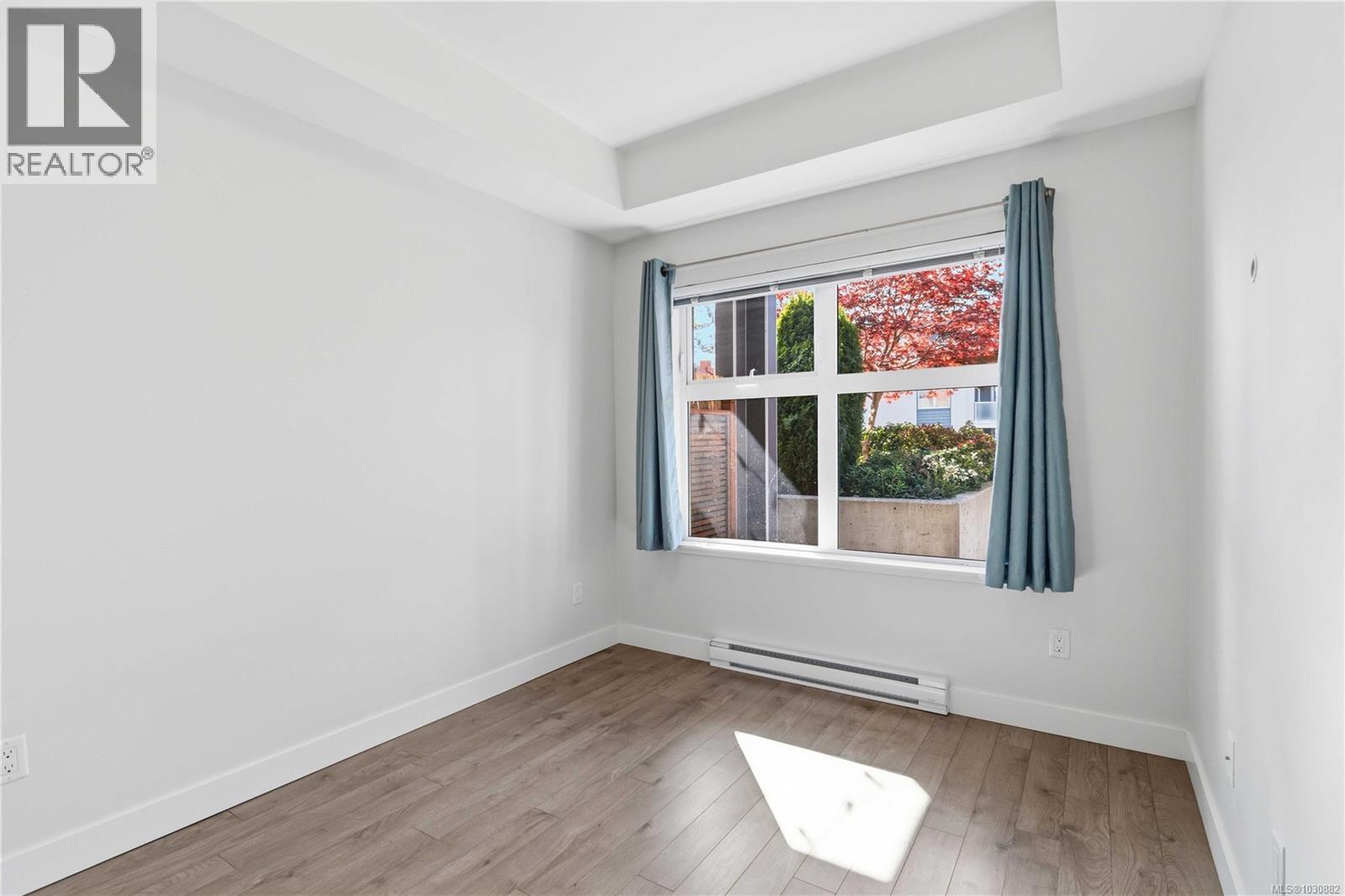 107 1000 Inverness Road, Saanich