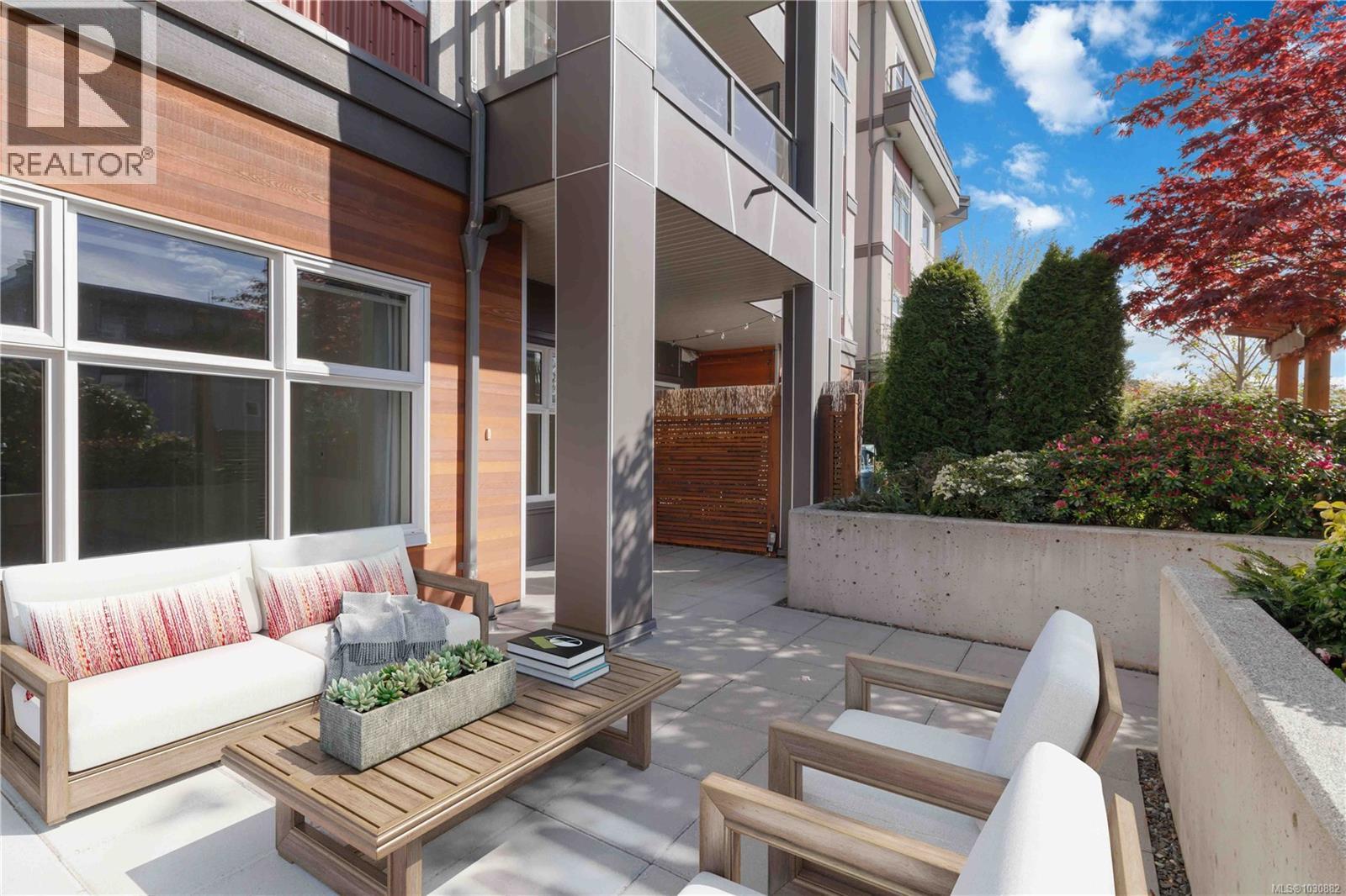 107 1000 Inverness Road, Saanich