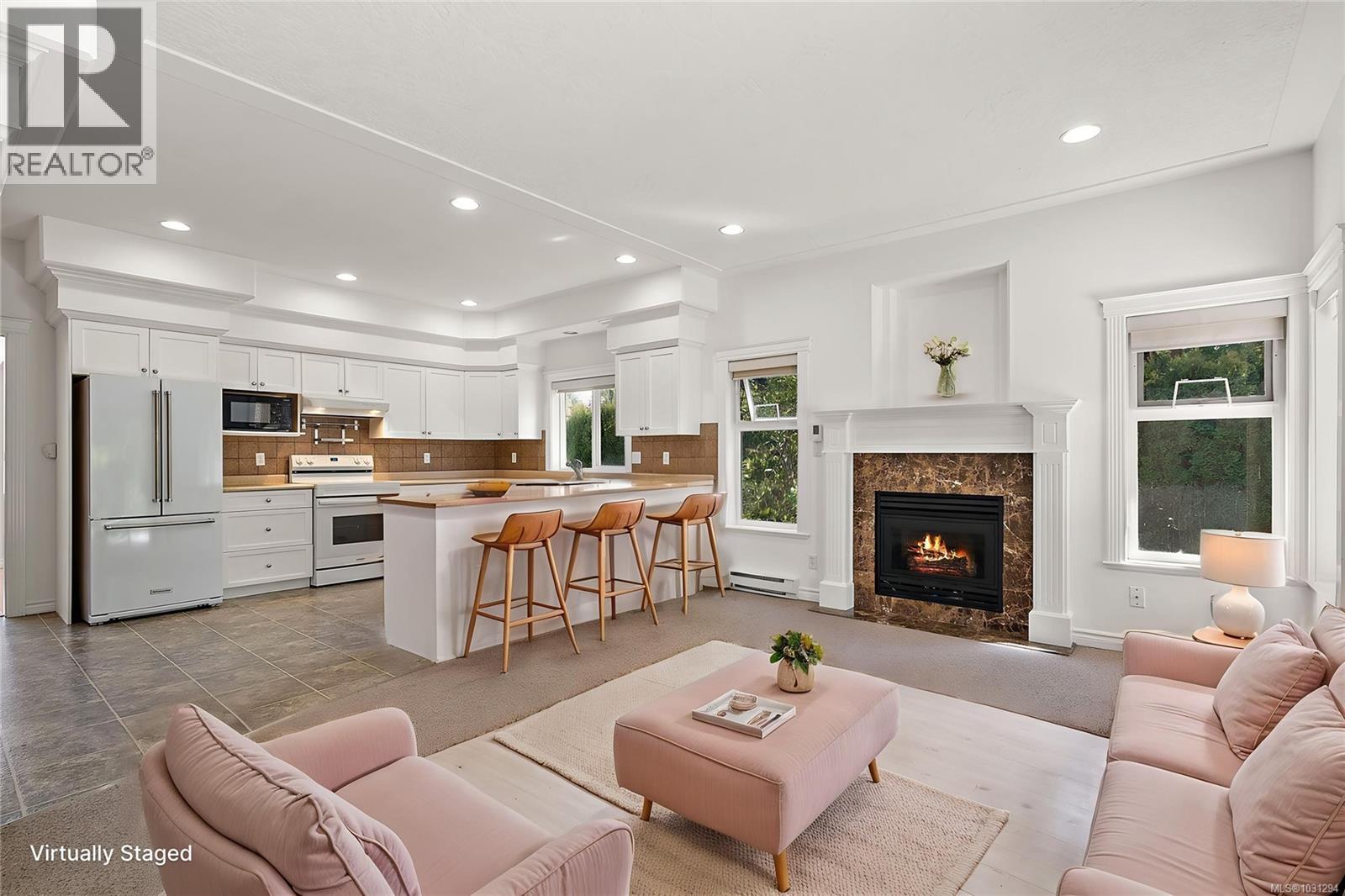  3914 Ascot Drive, Saanich