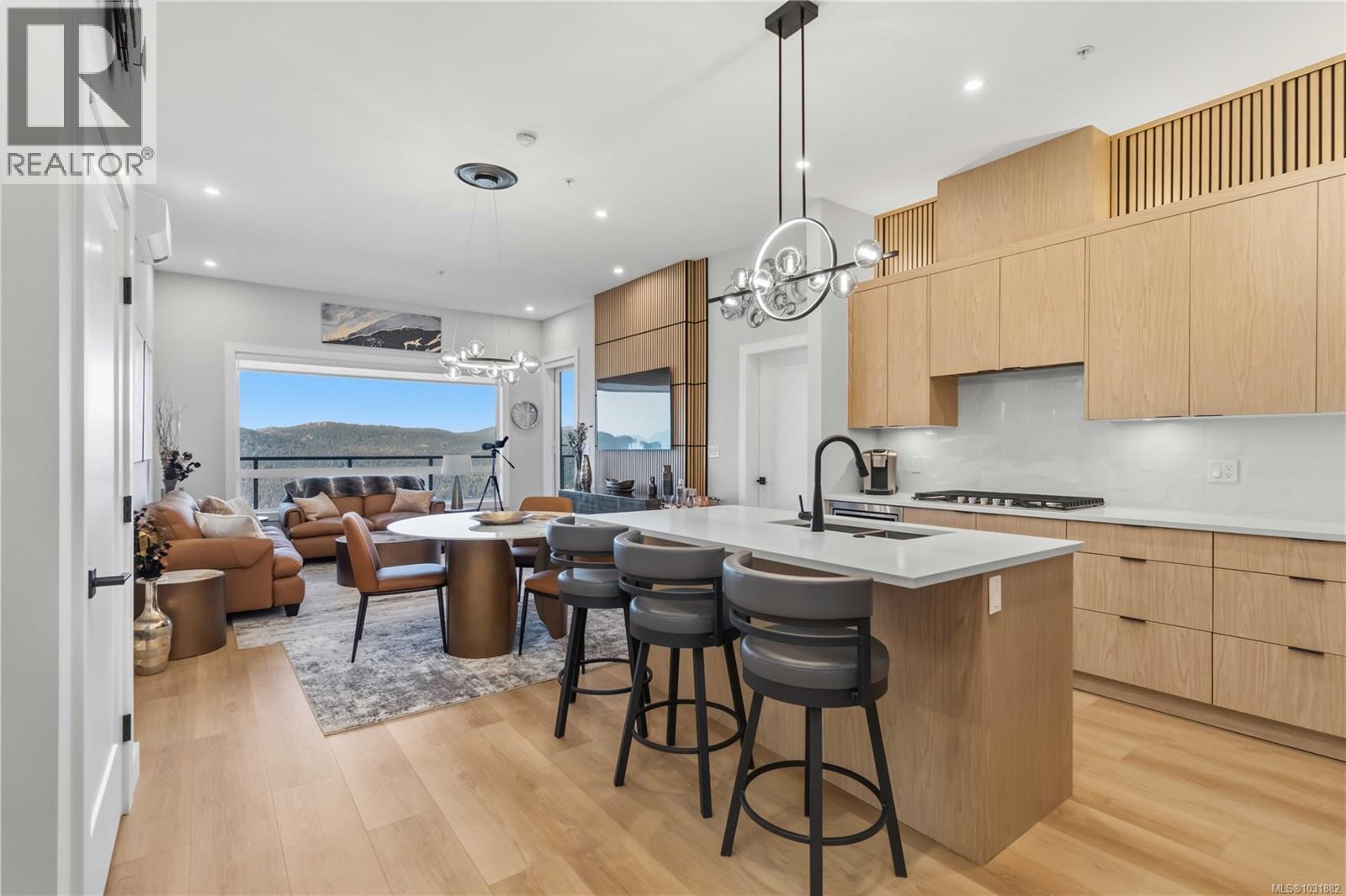 612 1810 Selenite Place, Langford