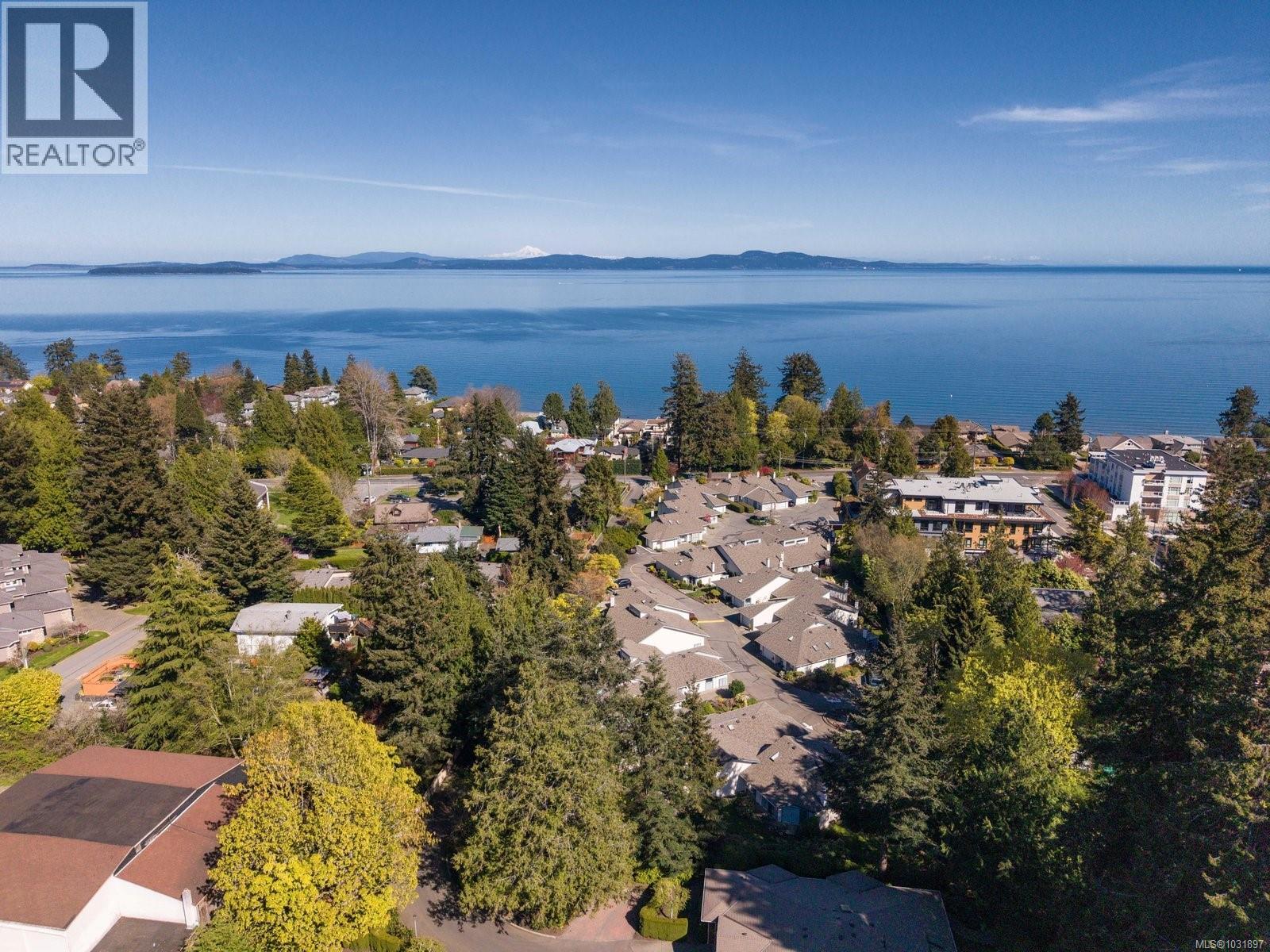 21 5156 Cordova Bay Road, Saanich