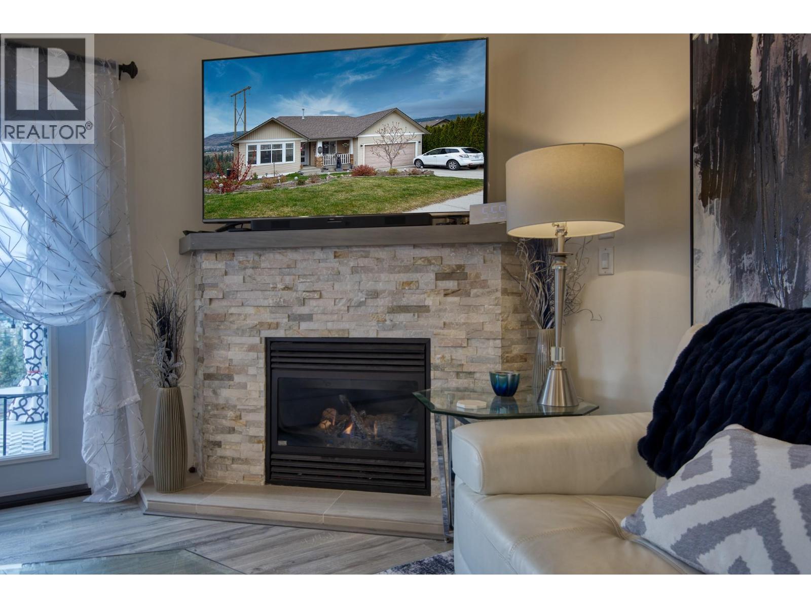 3088 Sageview Road - 3