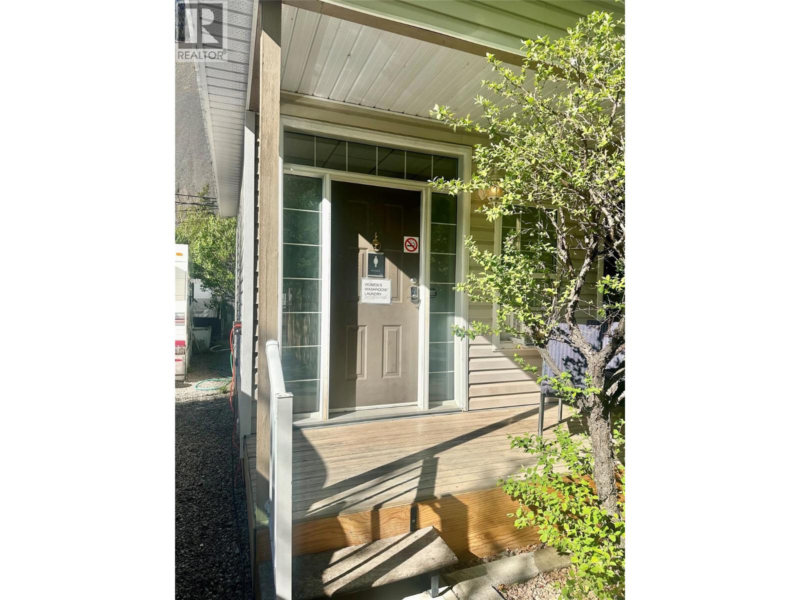 3169 10TH Avenue, Keremeos