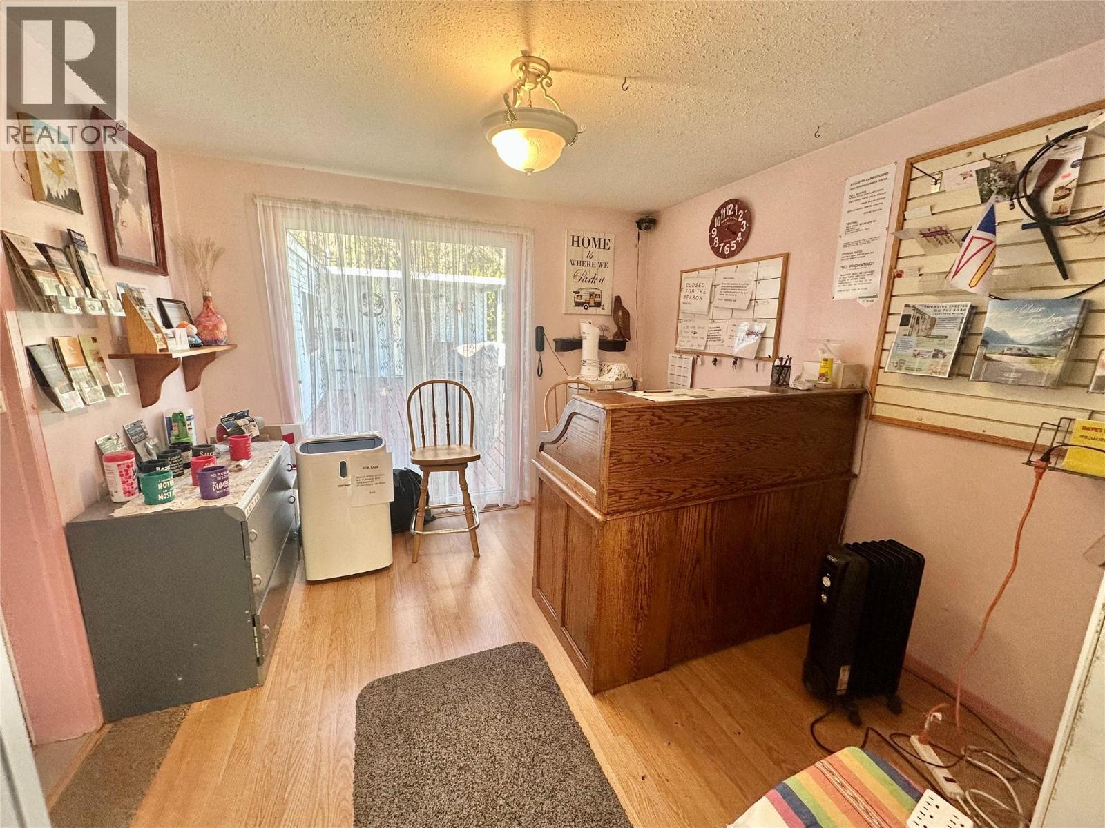 3169 10TH Avenue, Keremeos