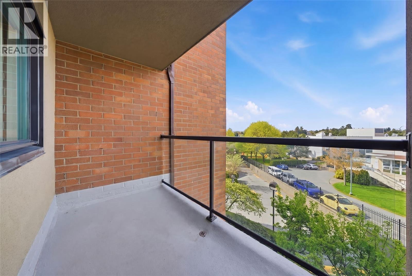 308 103 Gorge Road East, Victoria