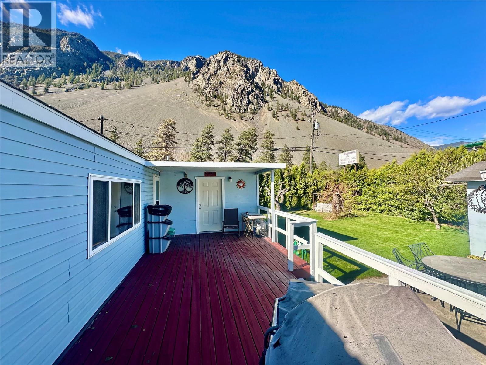 3169 10TH Avenue, Keremeos