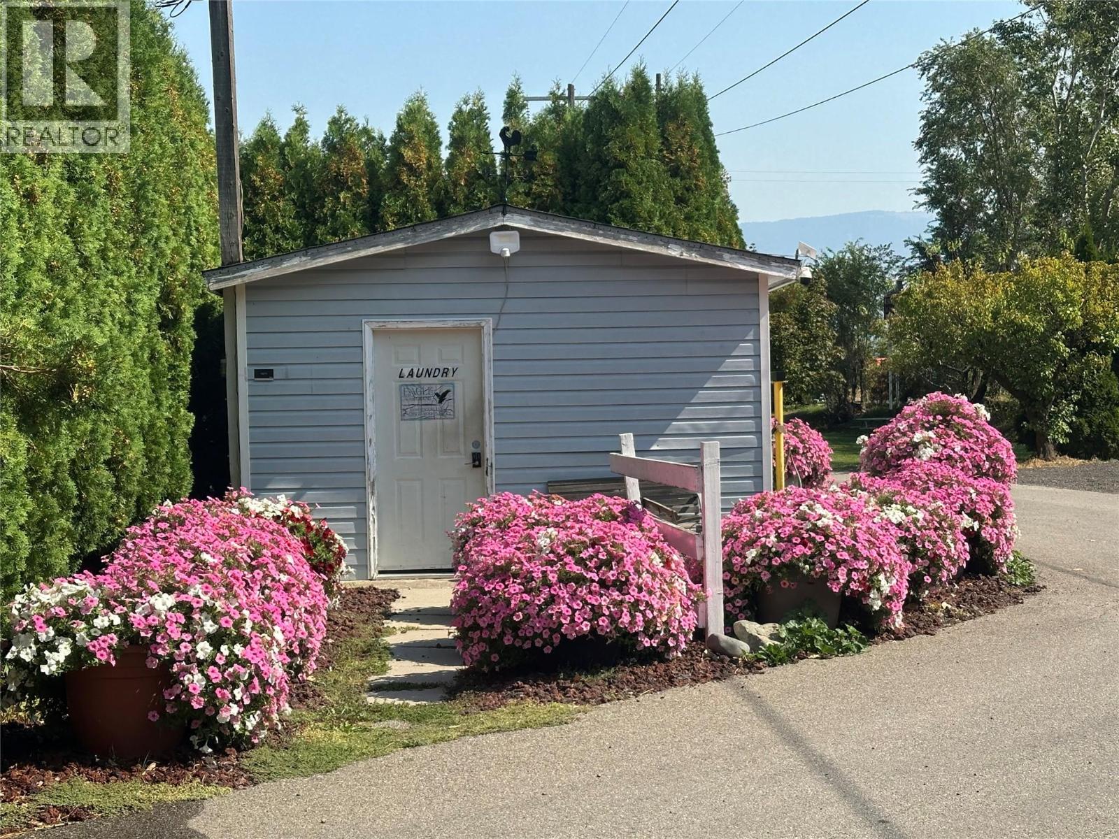 3169 10TH Avenue, Keremeos