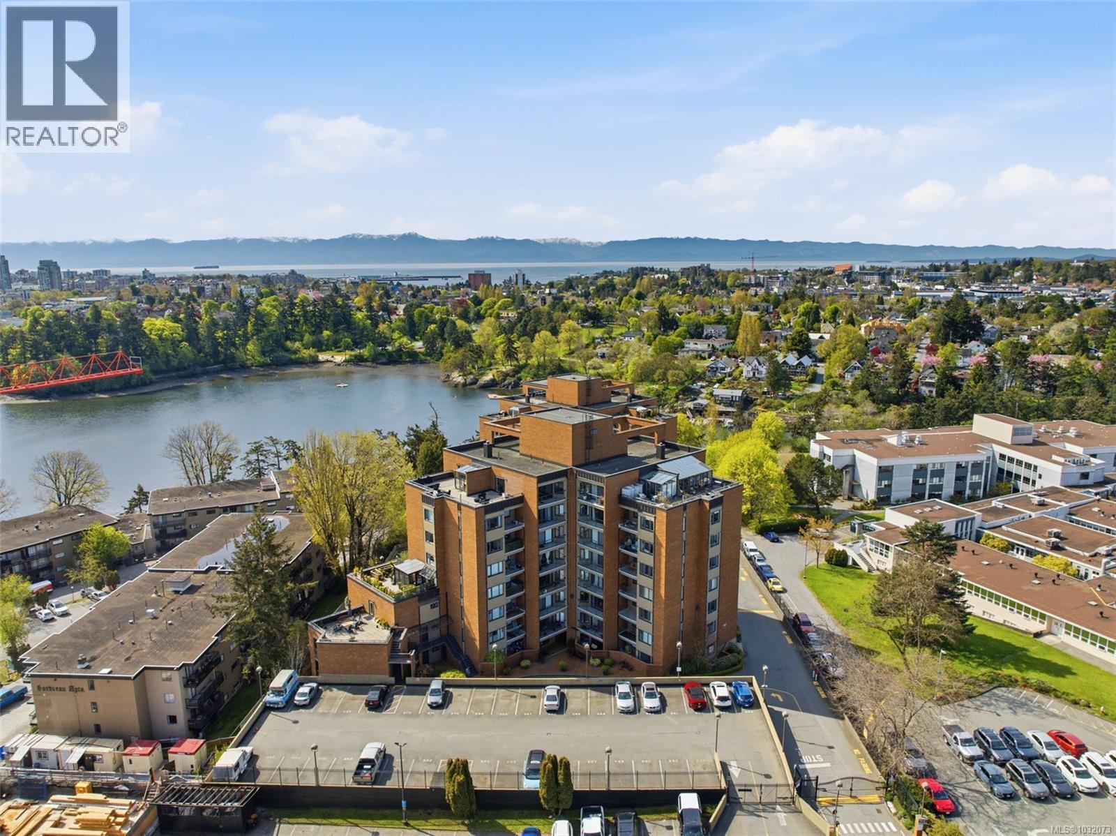 308 103 Gorge Road East, Victoria