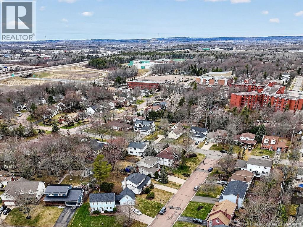39 Hayden Drive - 43