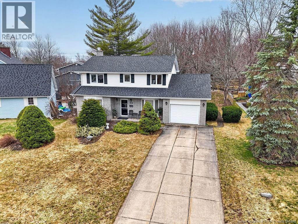 39 Hayden Drive - 38