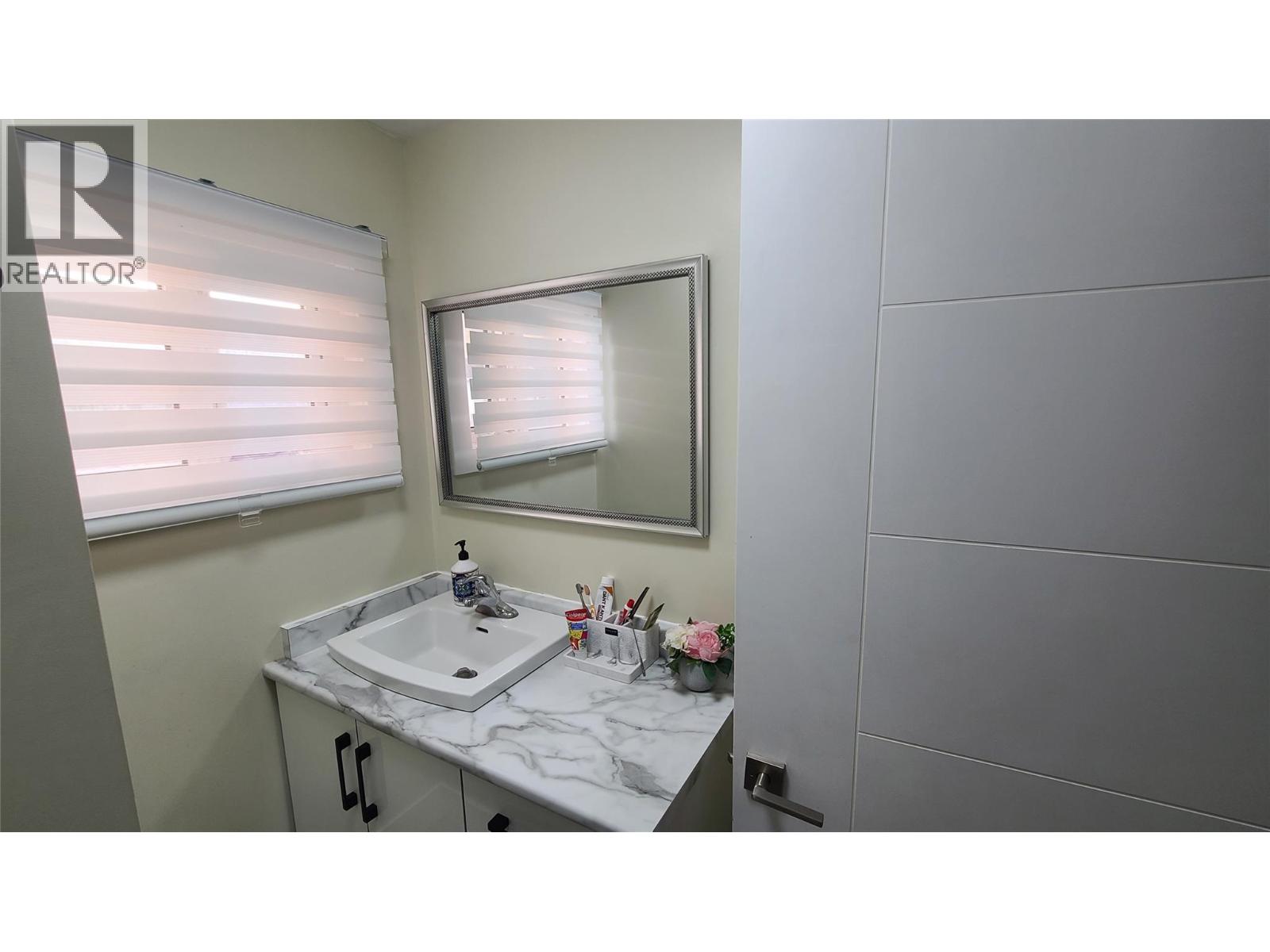 6488 Wolfcub Place Place, Oliver