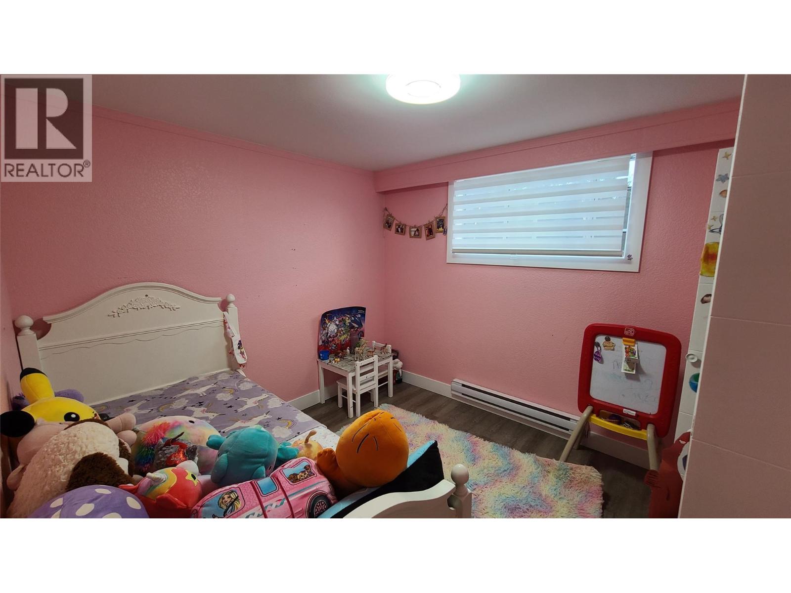 6488 Wolfcub Place Place, Oliver