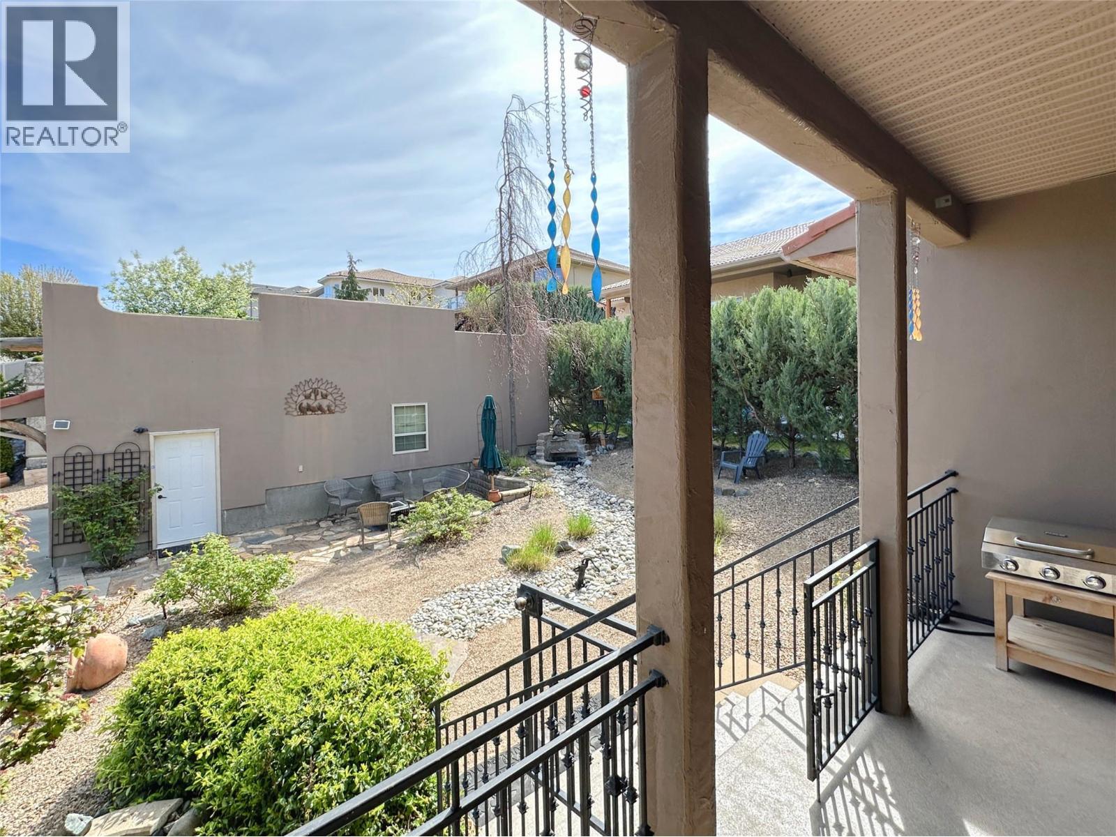 4005 FAIRWINDS Drive, Osoyoos