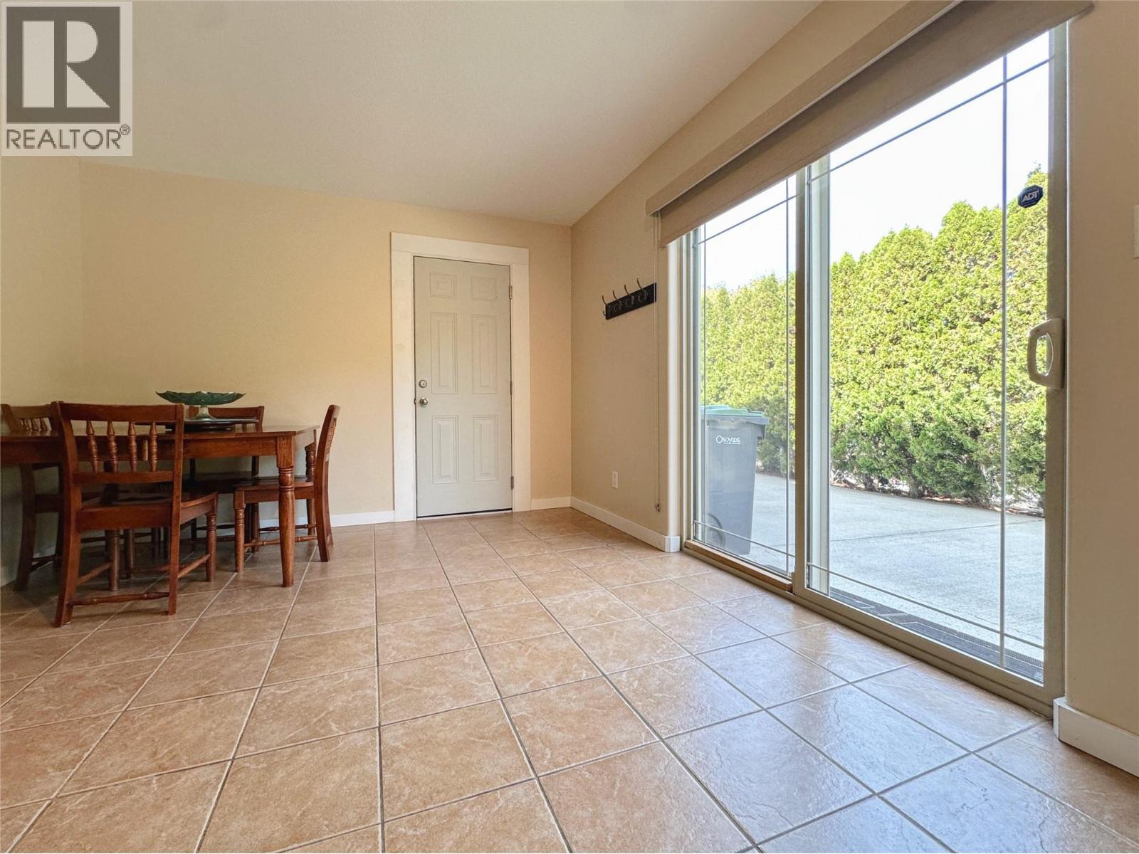 4005 FAIRWINDS Drive, Osoyoos