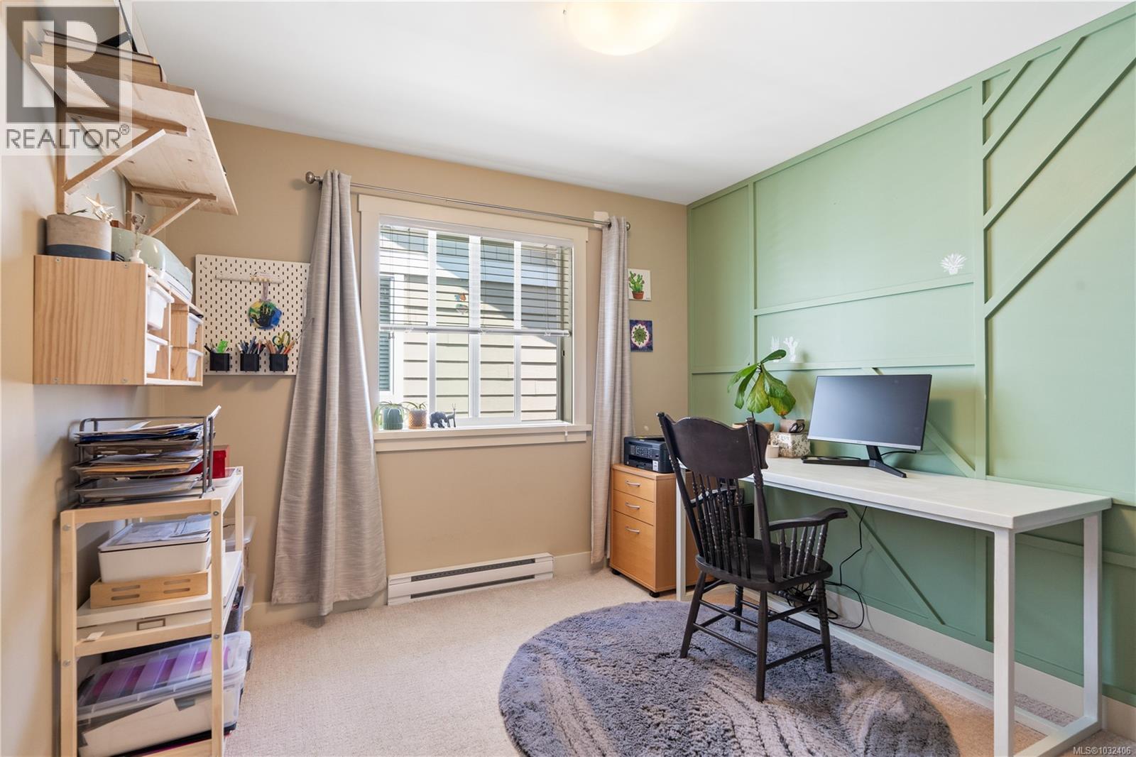  1020 Braeburn Avenue, Langford